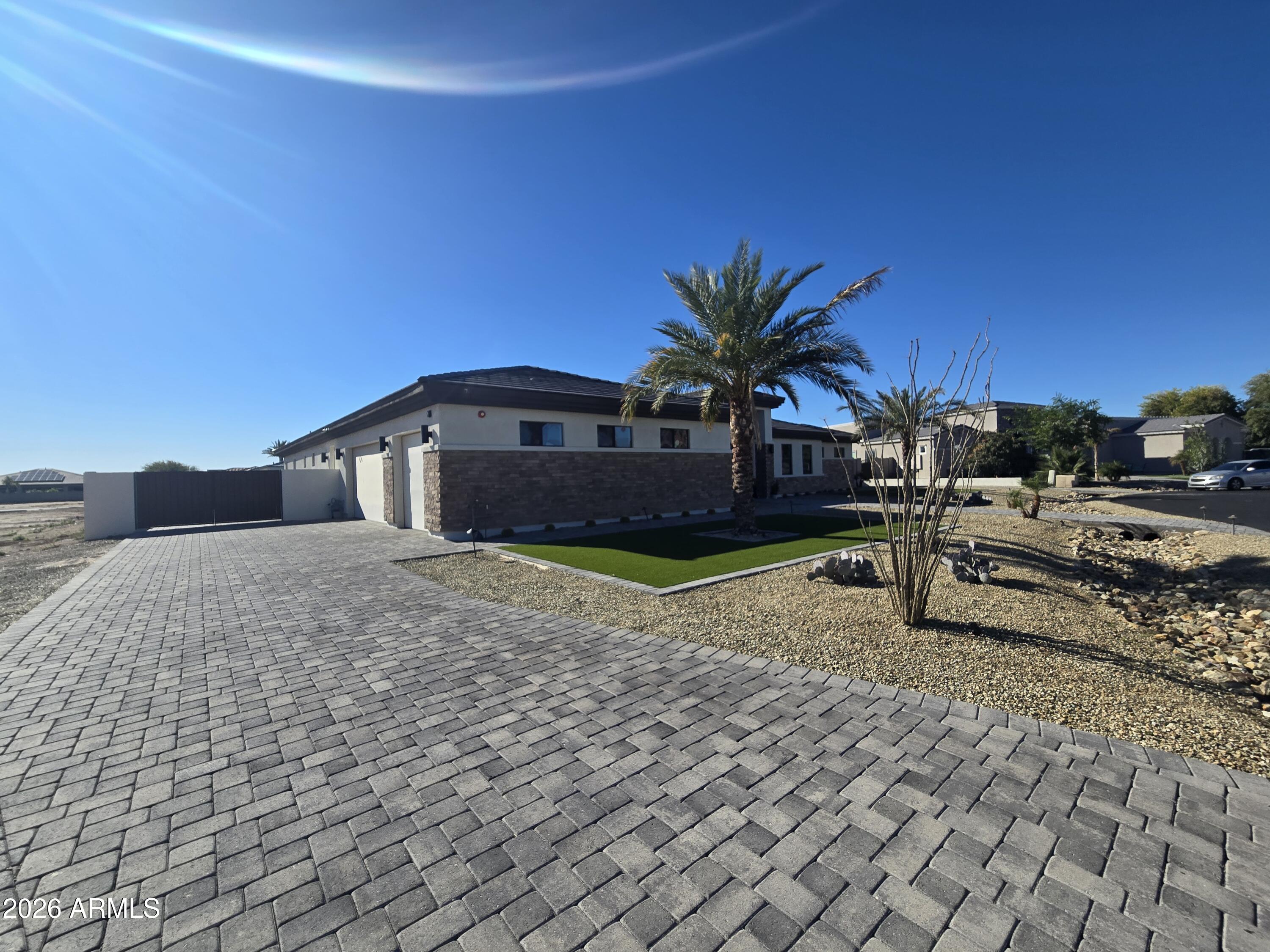 RUSSELL RANCH PHASE 3 REPLAT - Residential