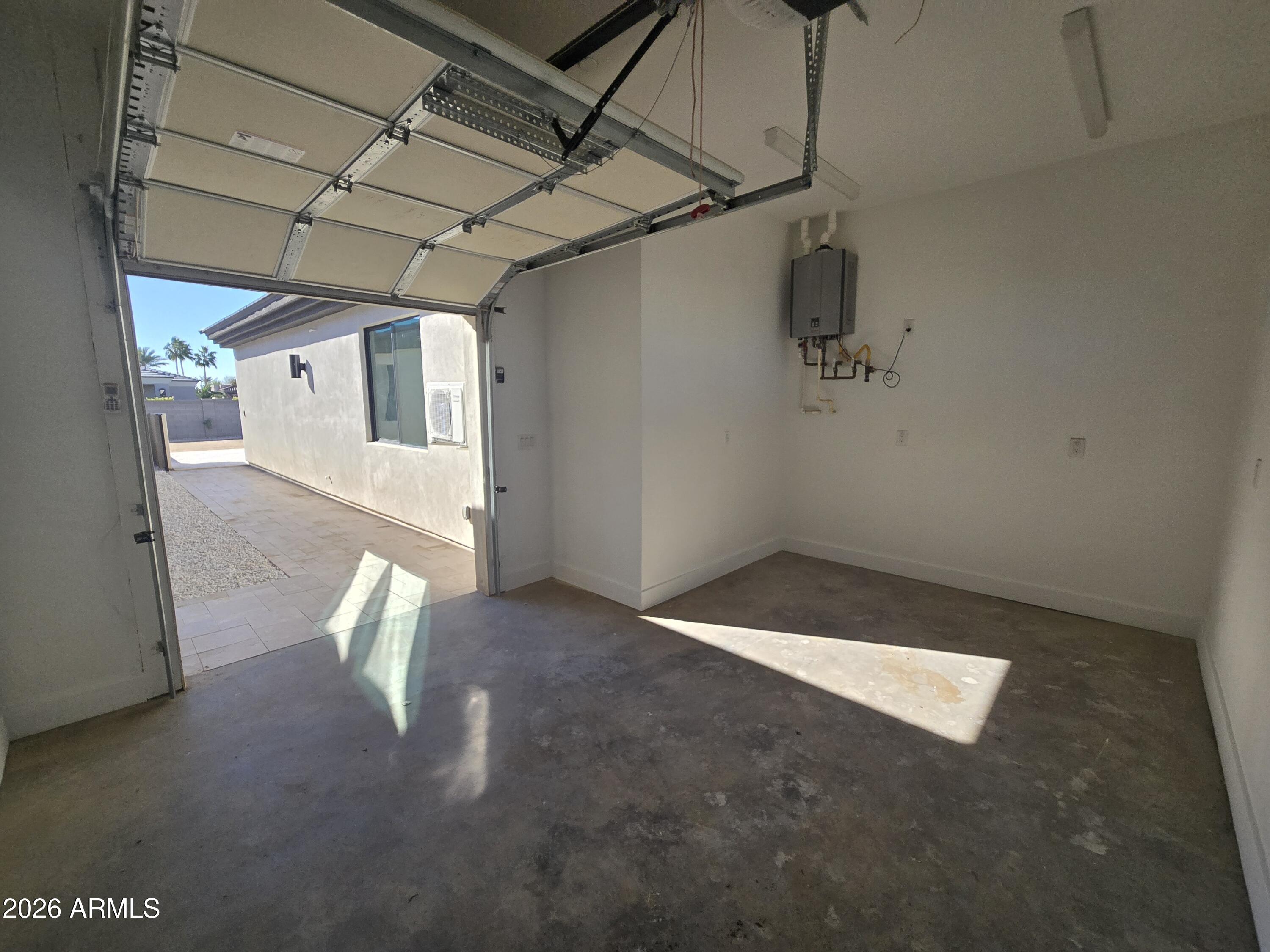 RUSSELL RANCH PHASE 3 REPLAT - Residential