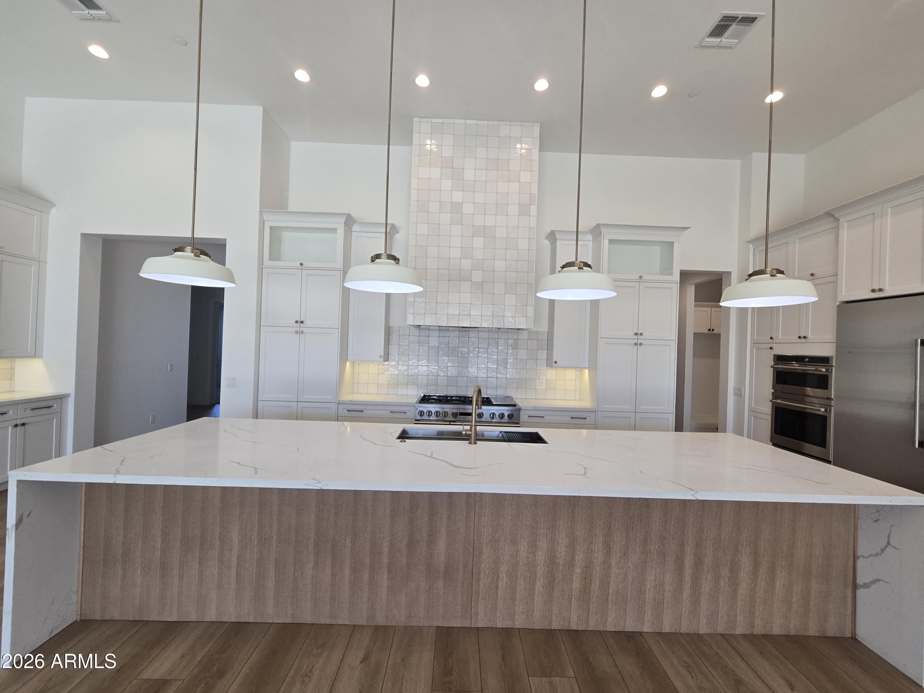 RUSSELL RANCH PHASE 3 REPLAT - Residential