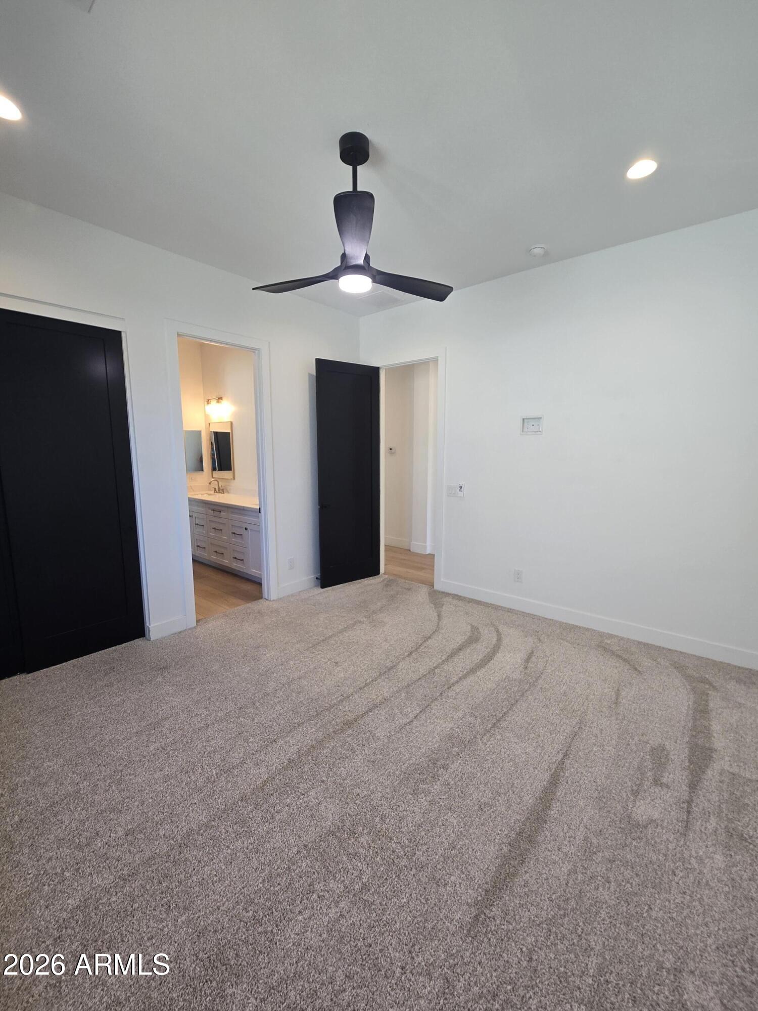 RUSSELL RANCH PHASE 3 REPLAT - Residential