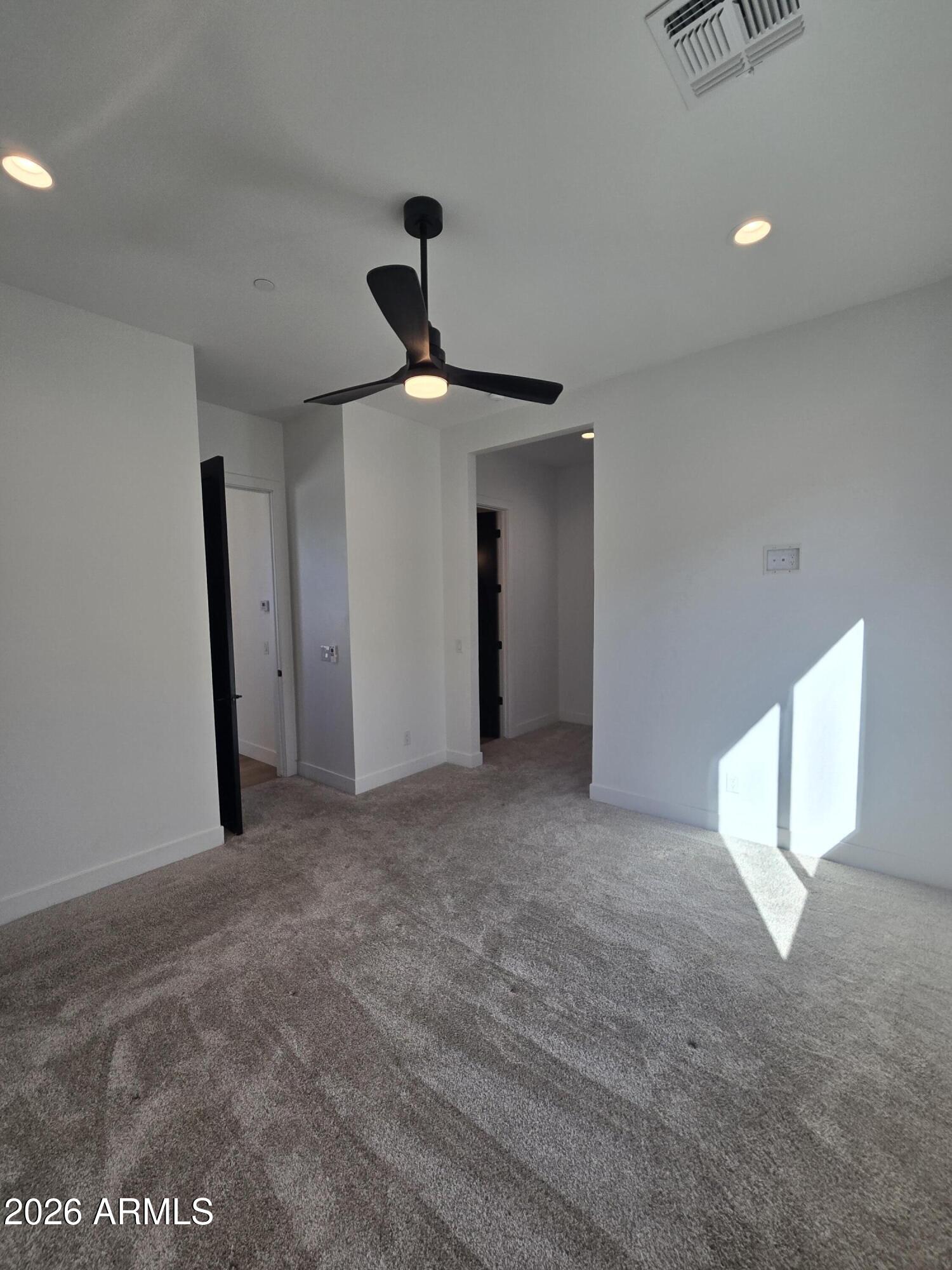 RUSSELL RANCH PHASE 3 REPLAT - Residential