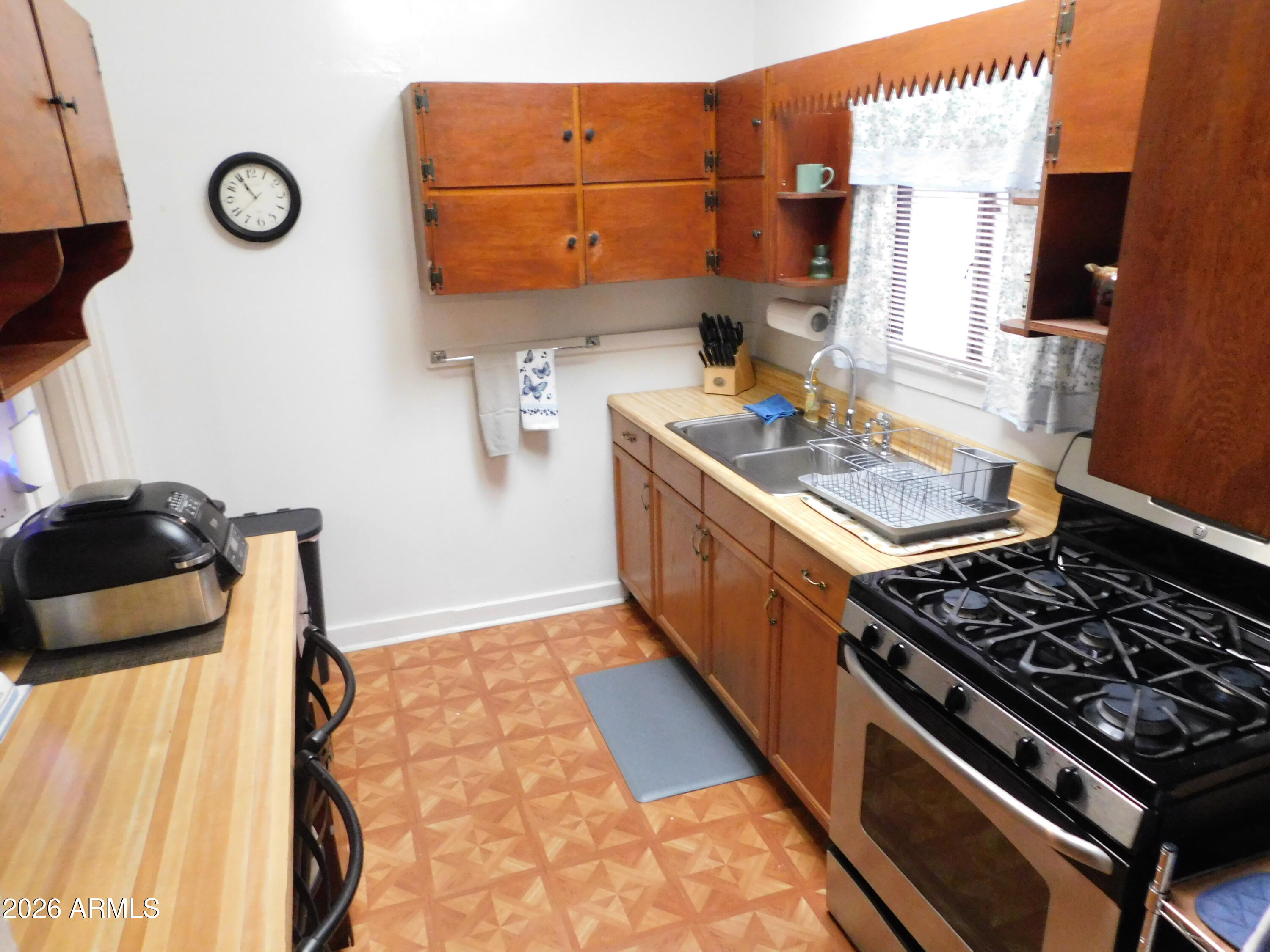 BISBEE - Residential Income