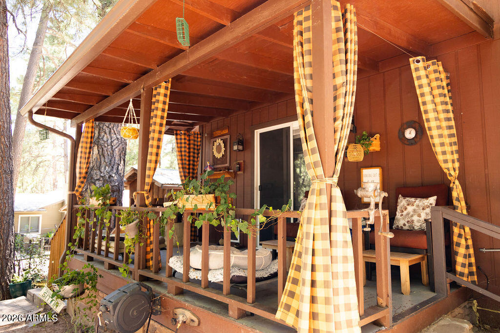 COOL PINES - Residential