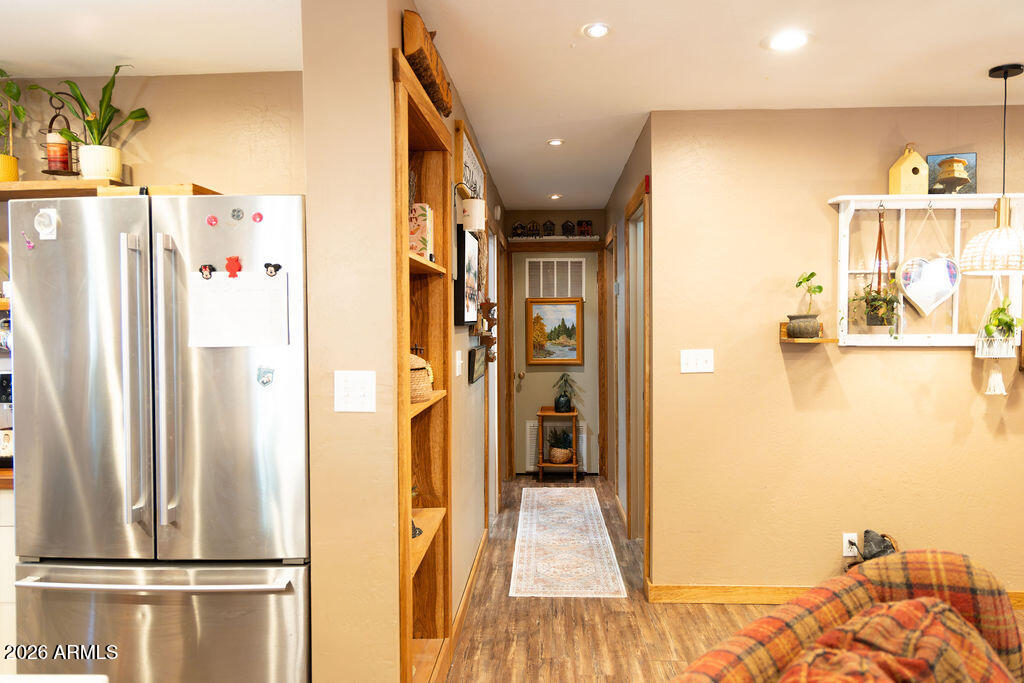 COOL PINES - Residential