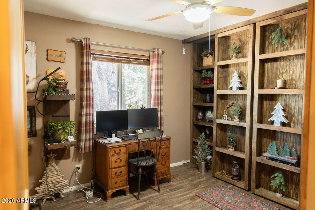 COOL PINES - Residential