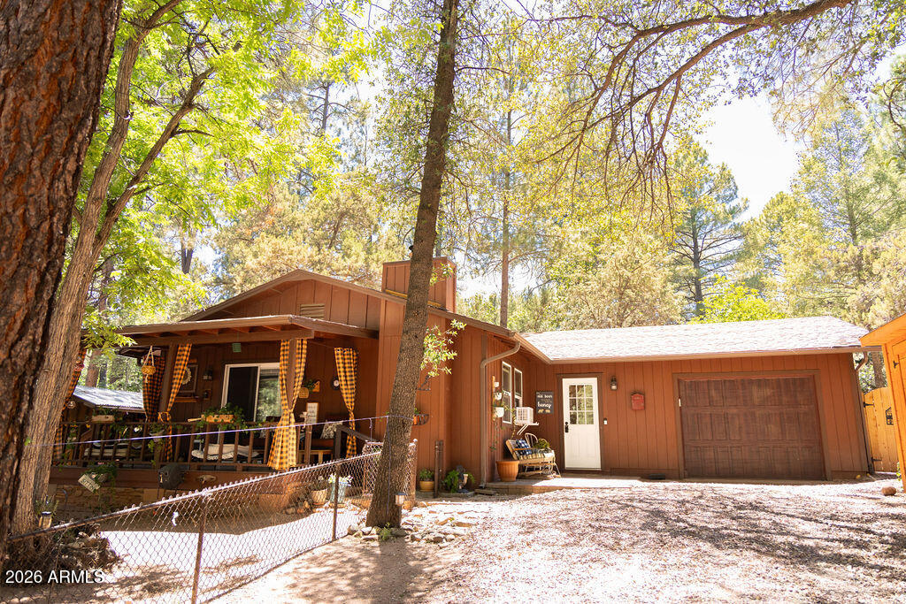 COOL PINES - Residential
