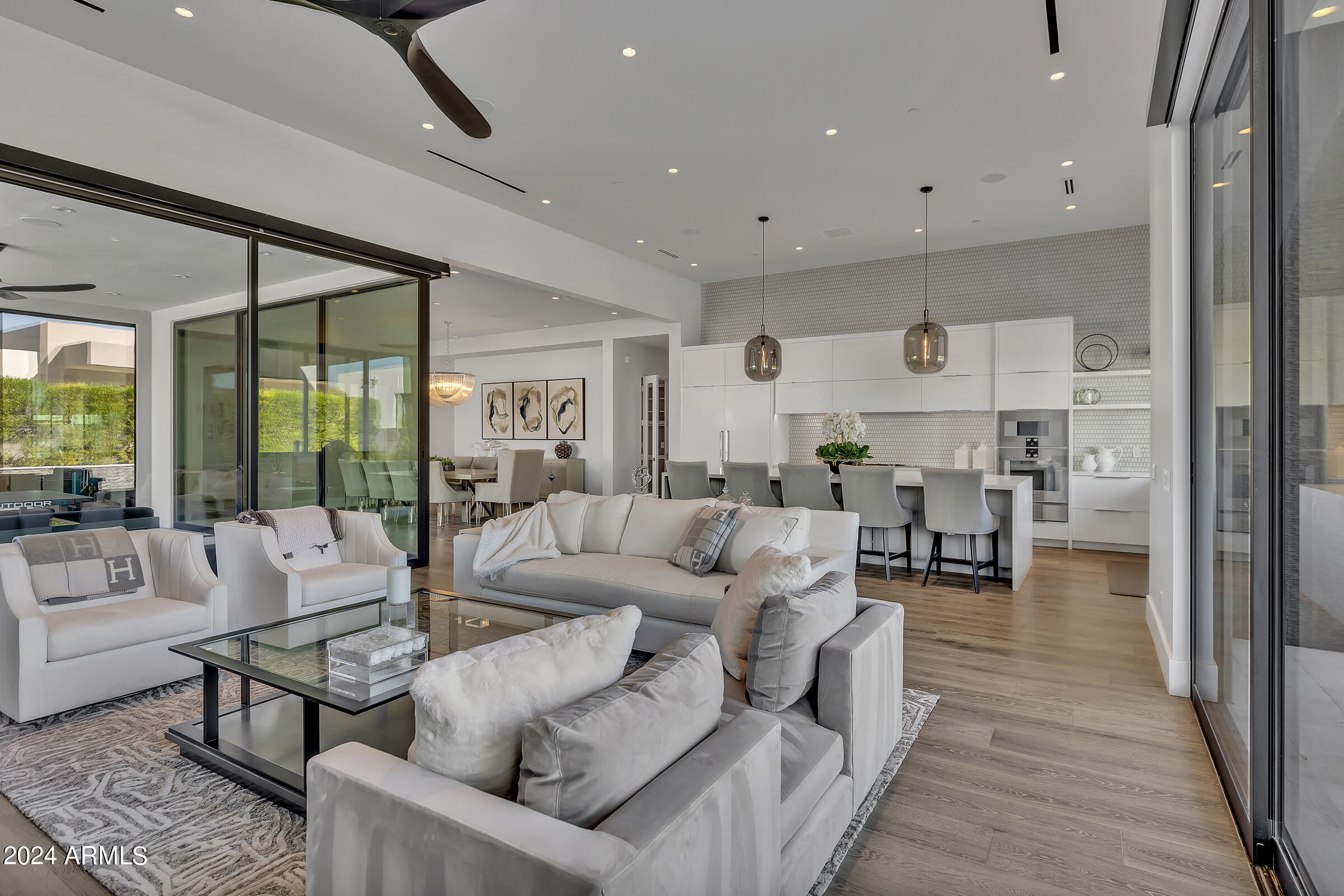 RITZ-CARLTON PARCEL B - Residential