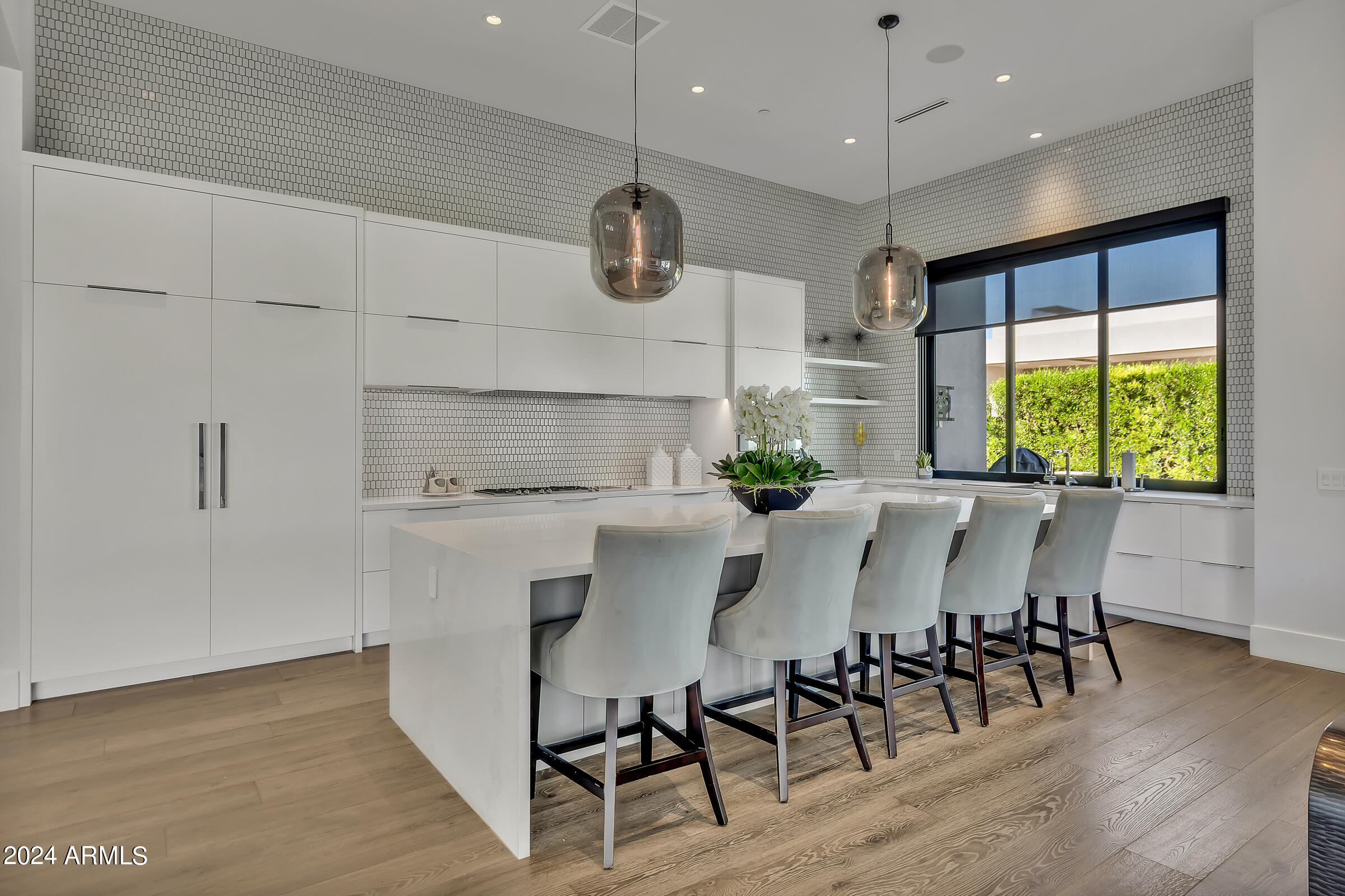 RITZ-CARLTON PARCEL B - Residential