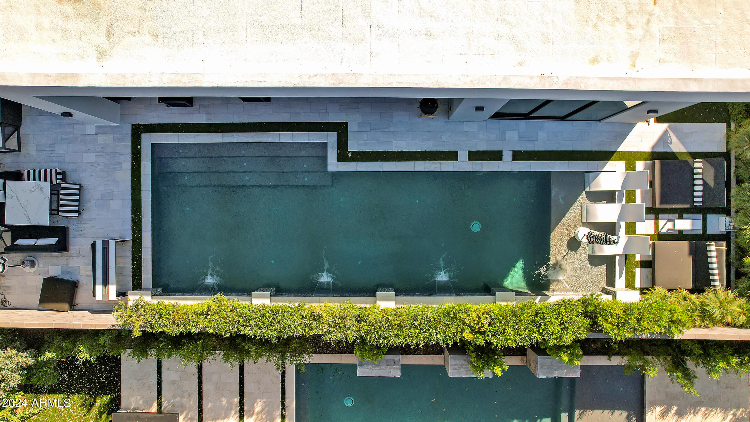 RITZ-CARLTON PARCEL B - Residential