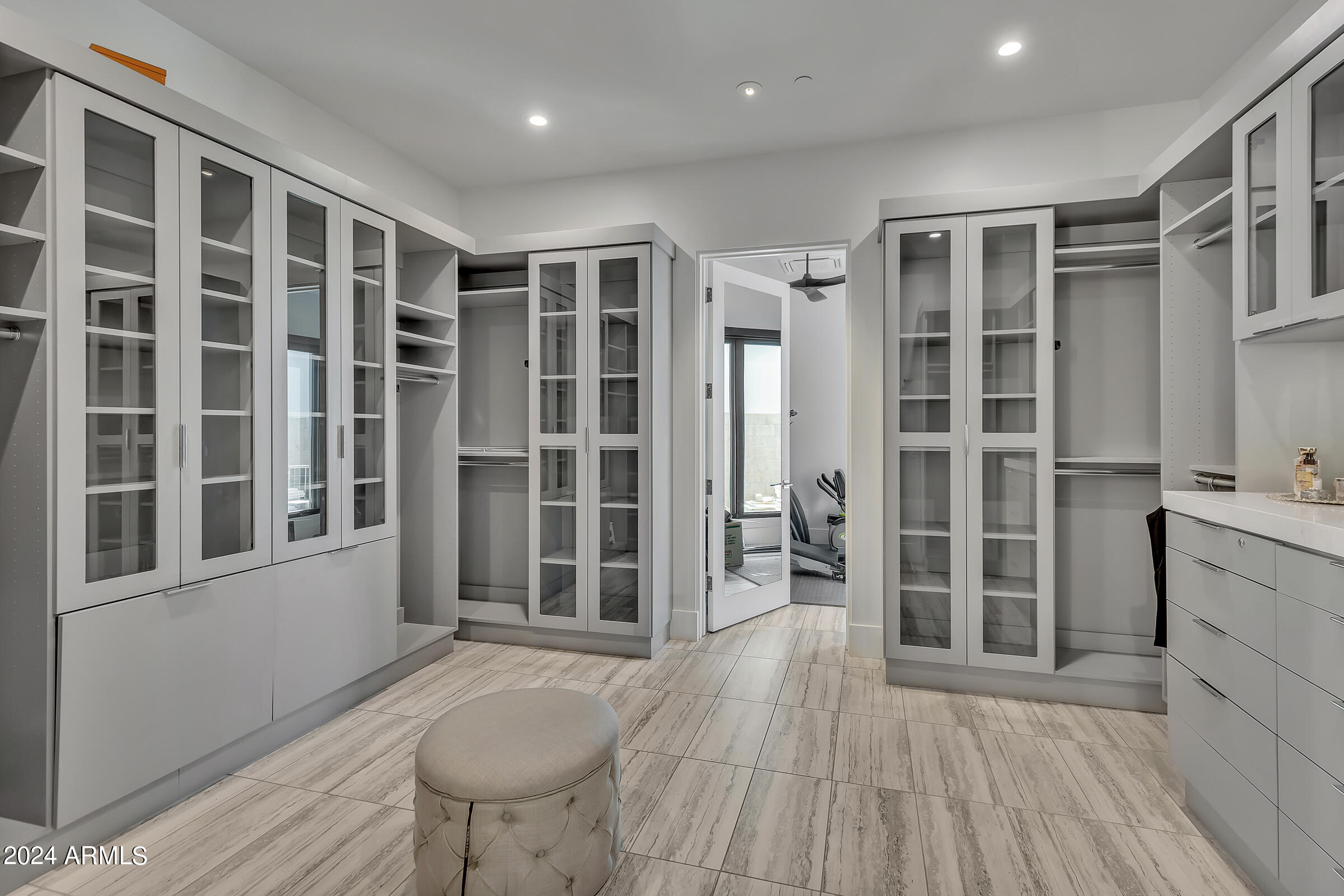RITZ-CARLTON PARCEL B - Residential