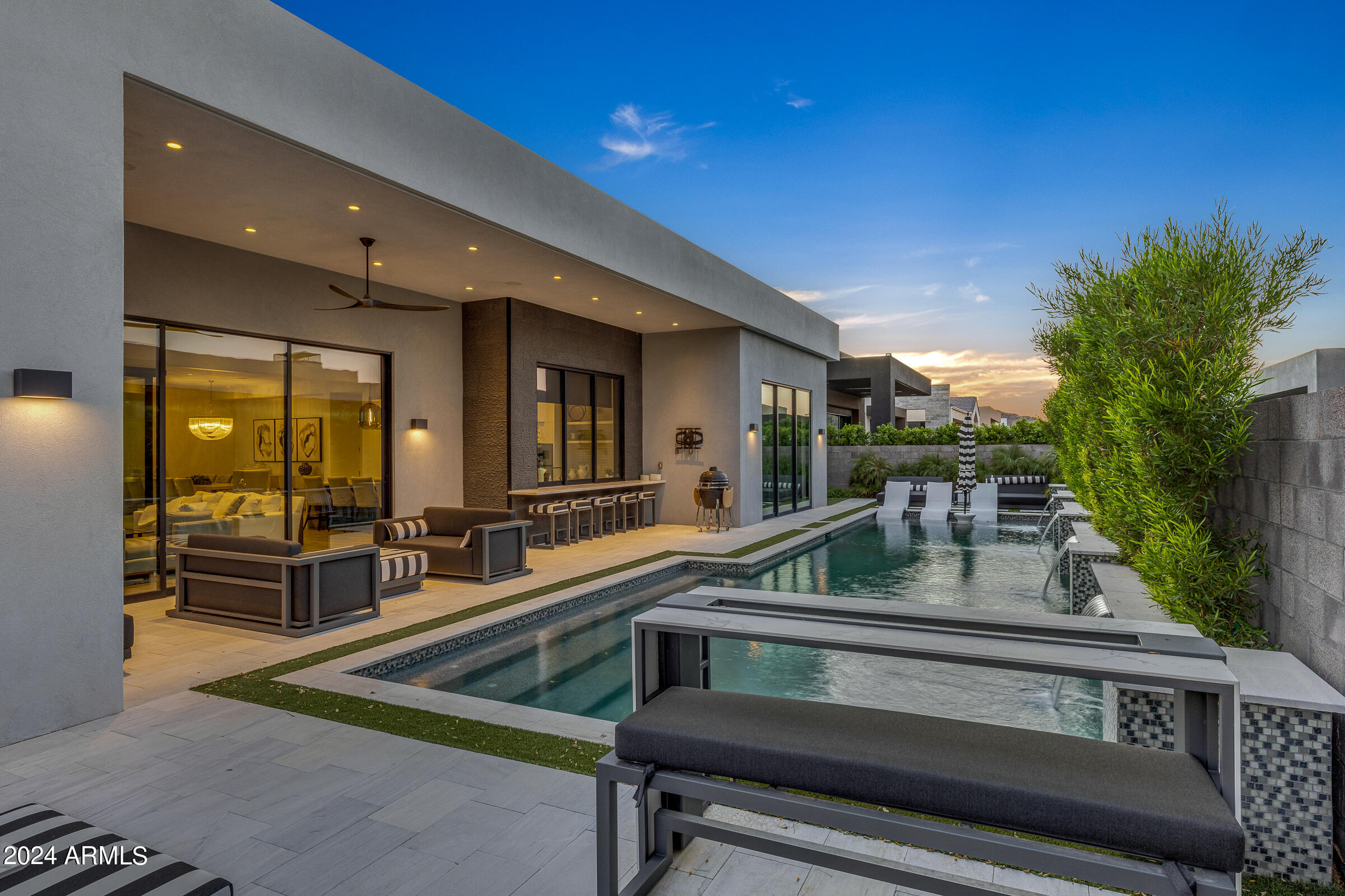 RITZ-CARLTON PARCEL B - Residential