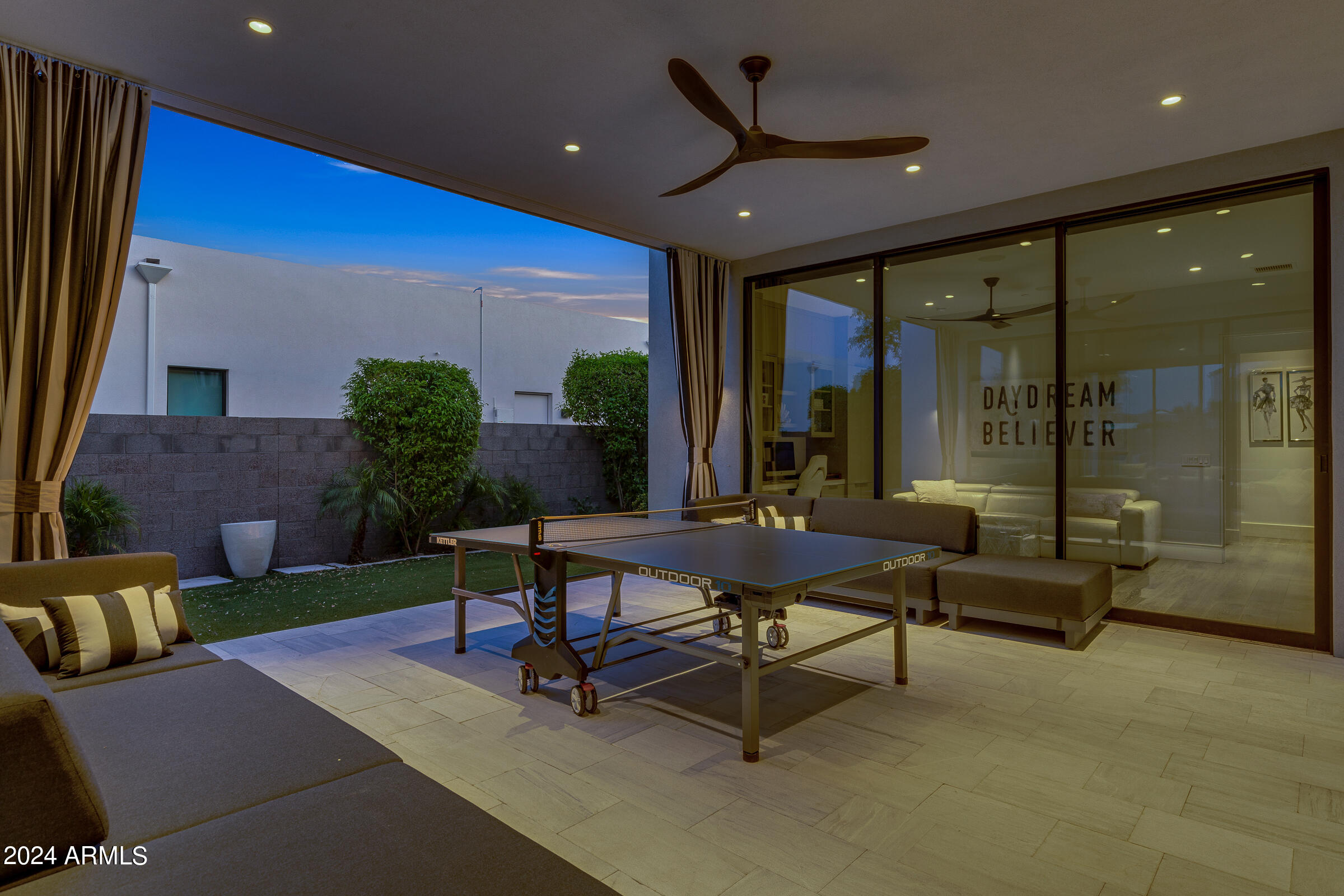 RITZ-CARLTON PARCEL B - Residential