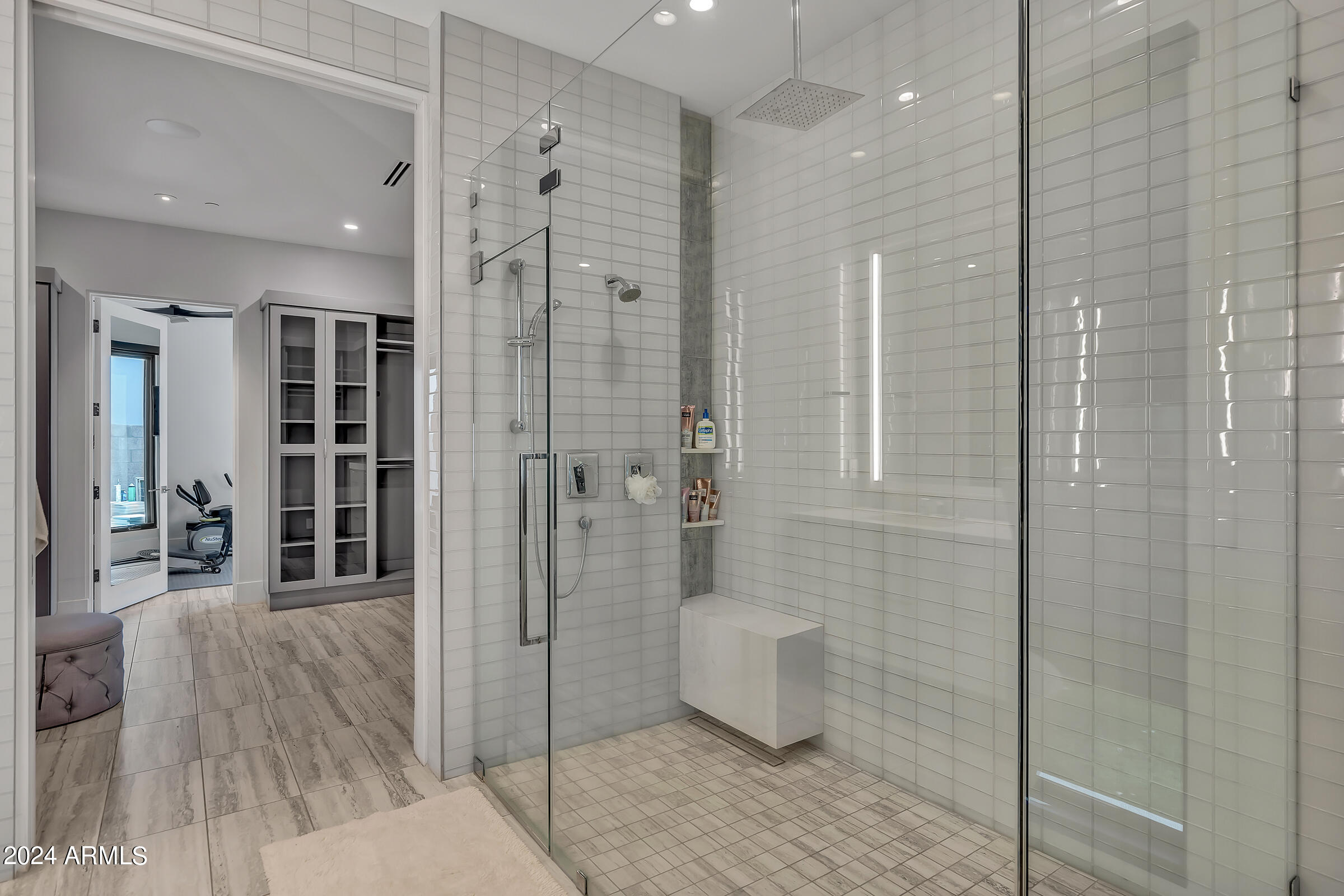 RITZ-CARLTON PARCEL B - Residential