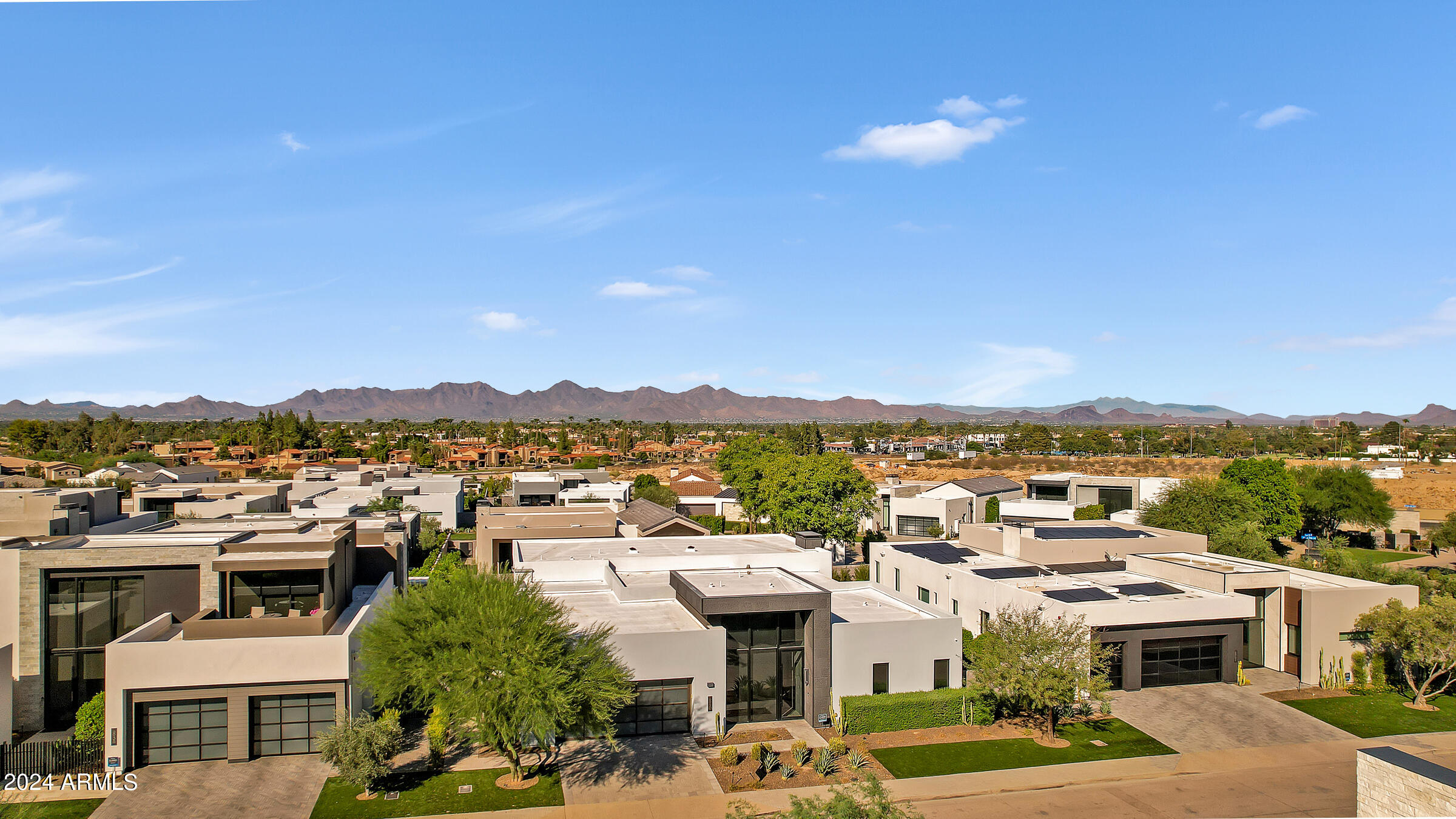 RITZ-CARLTON PARCEL B - Residential