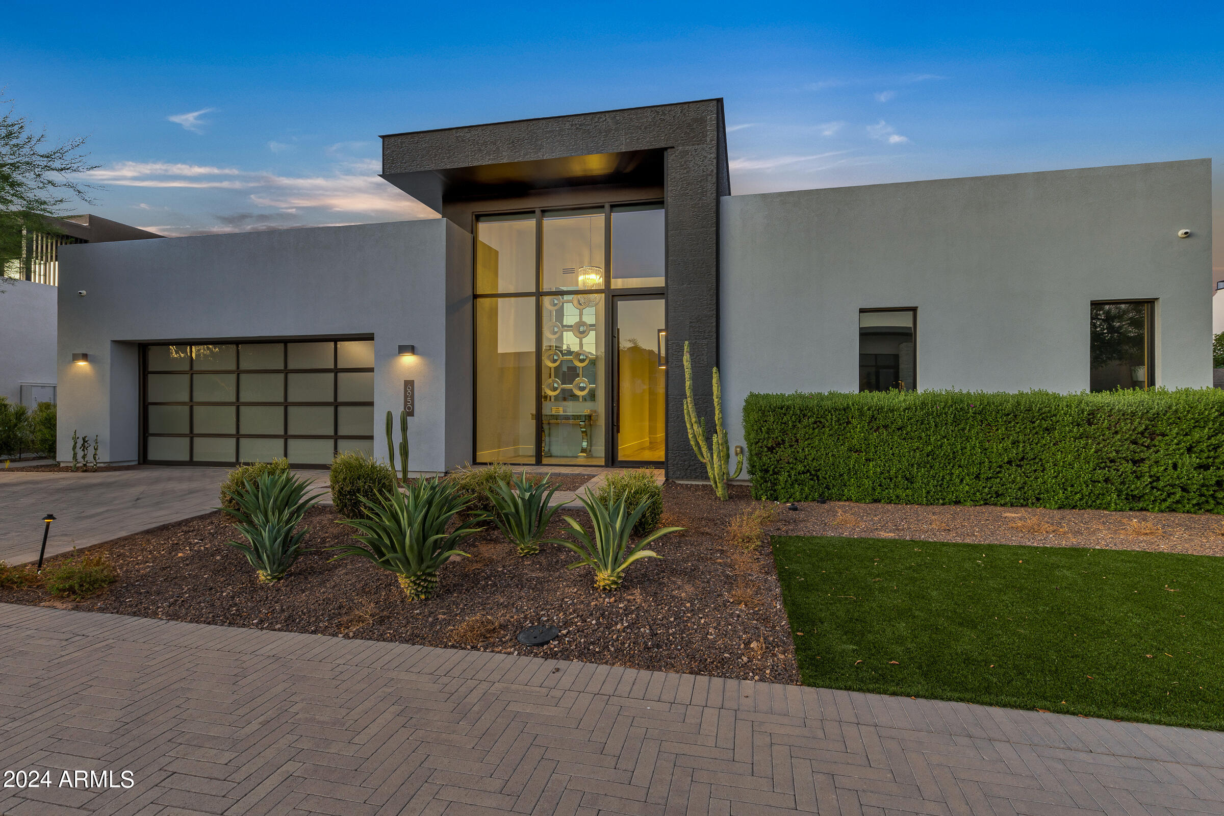 RITZ-CARLTON PARCEL B - Residential