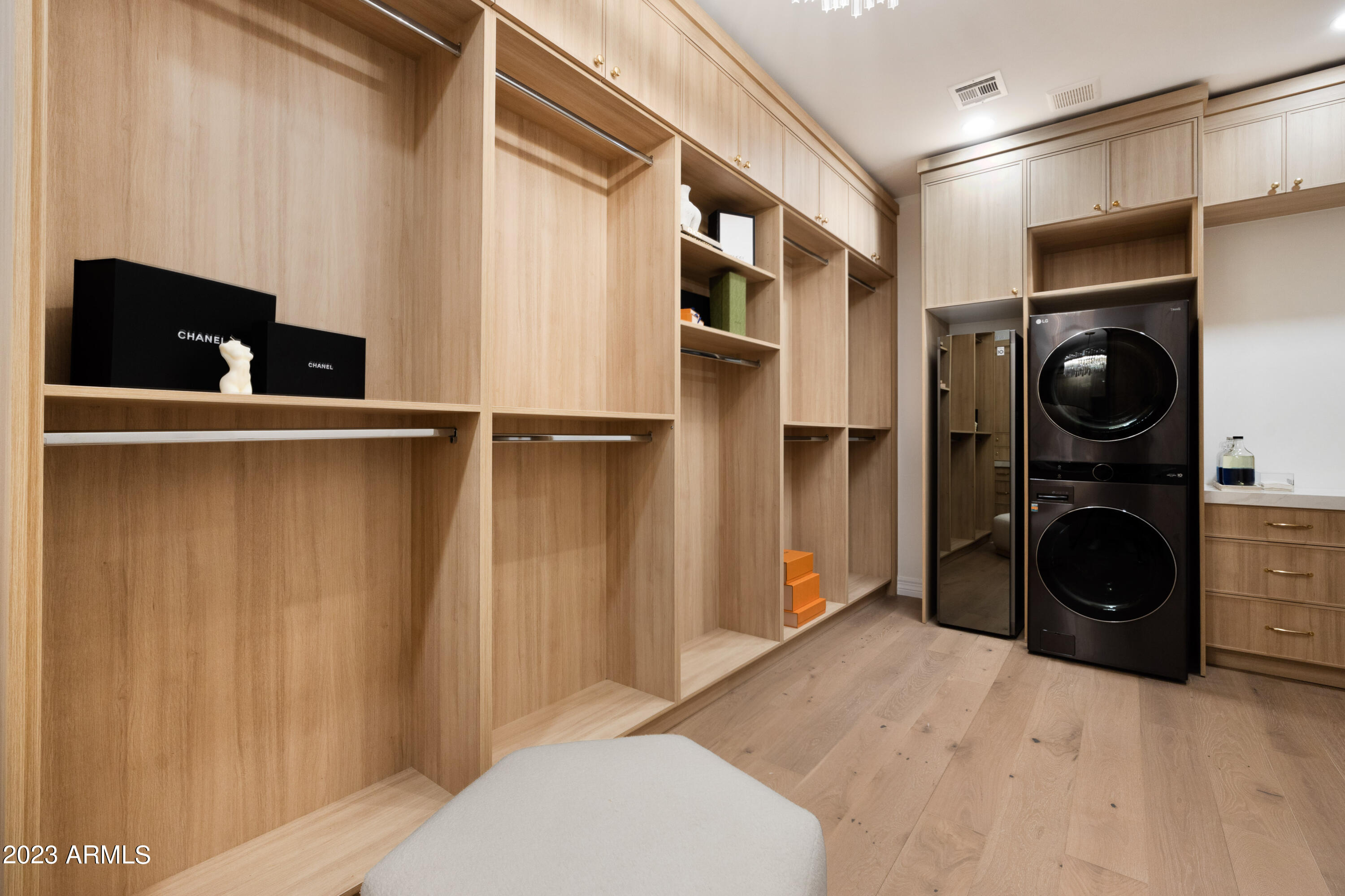 SUNDOWN GARDENS UNIT 2 - Residential