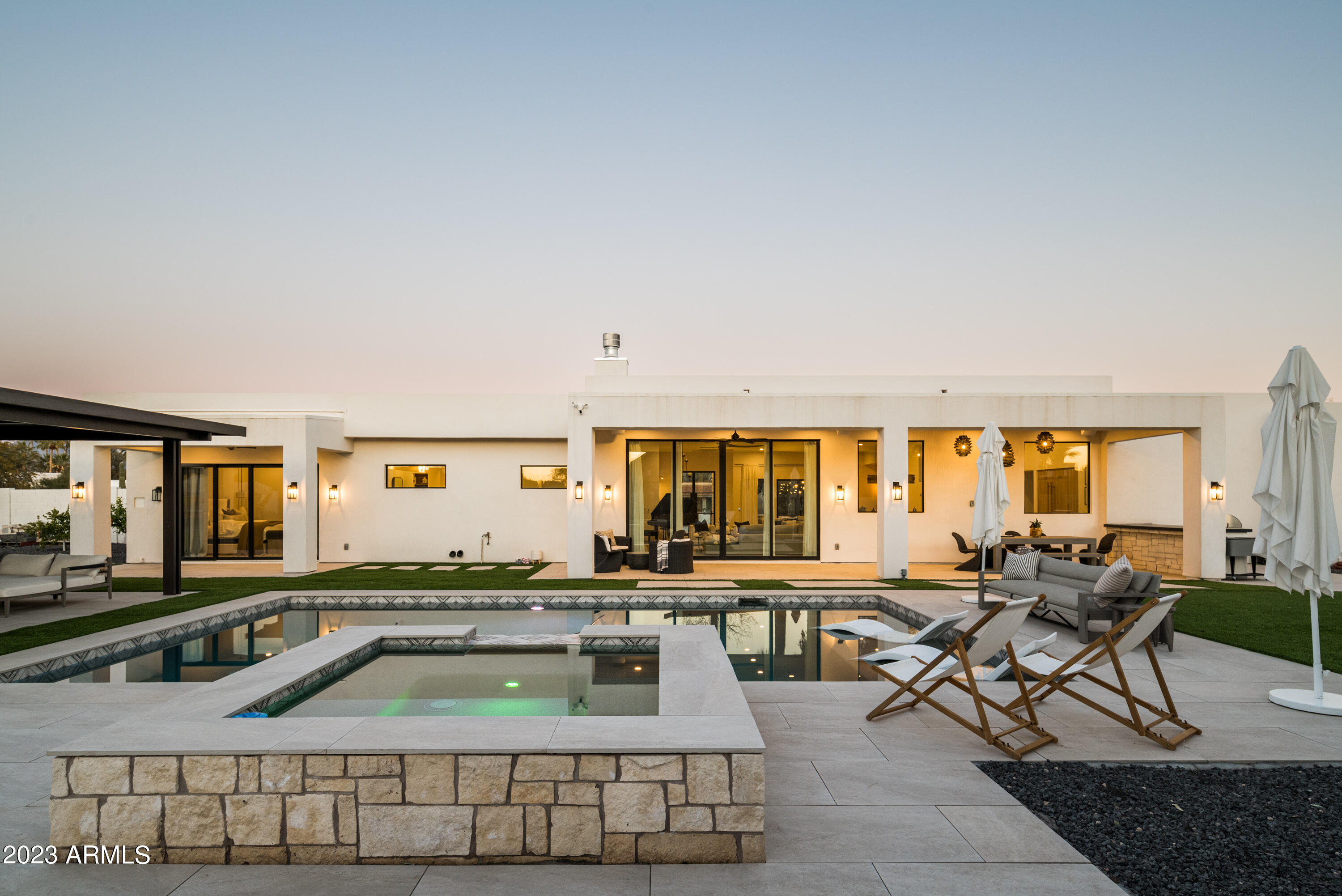 SUNDOWN GARDENS UNIT 2 - Residential