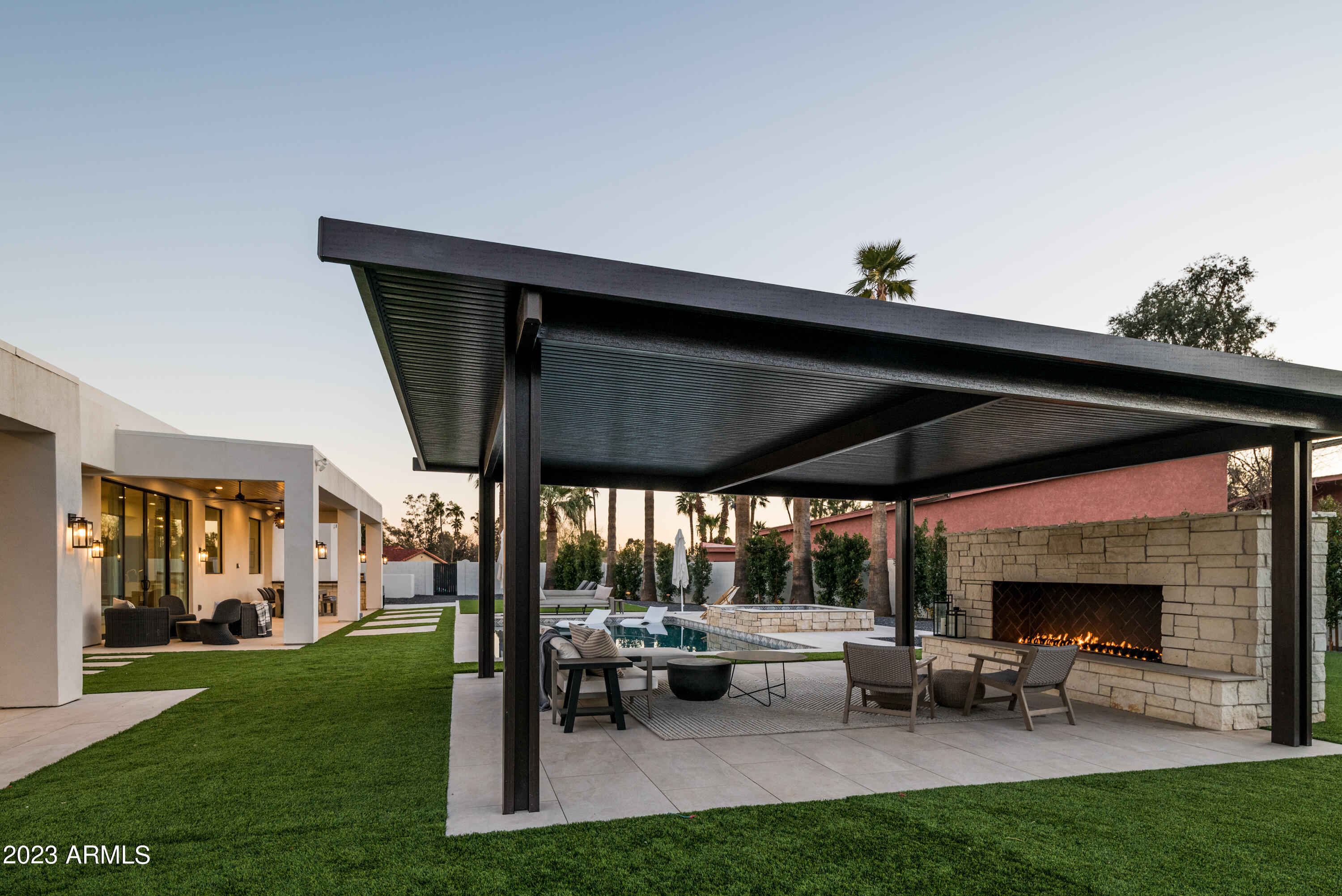 SUNDOWN GARDENS UNIT 2 - Residential