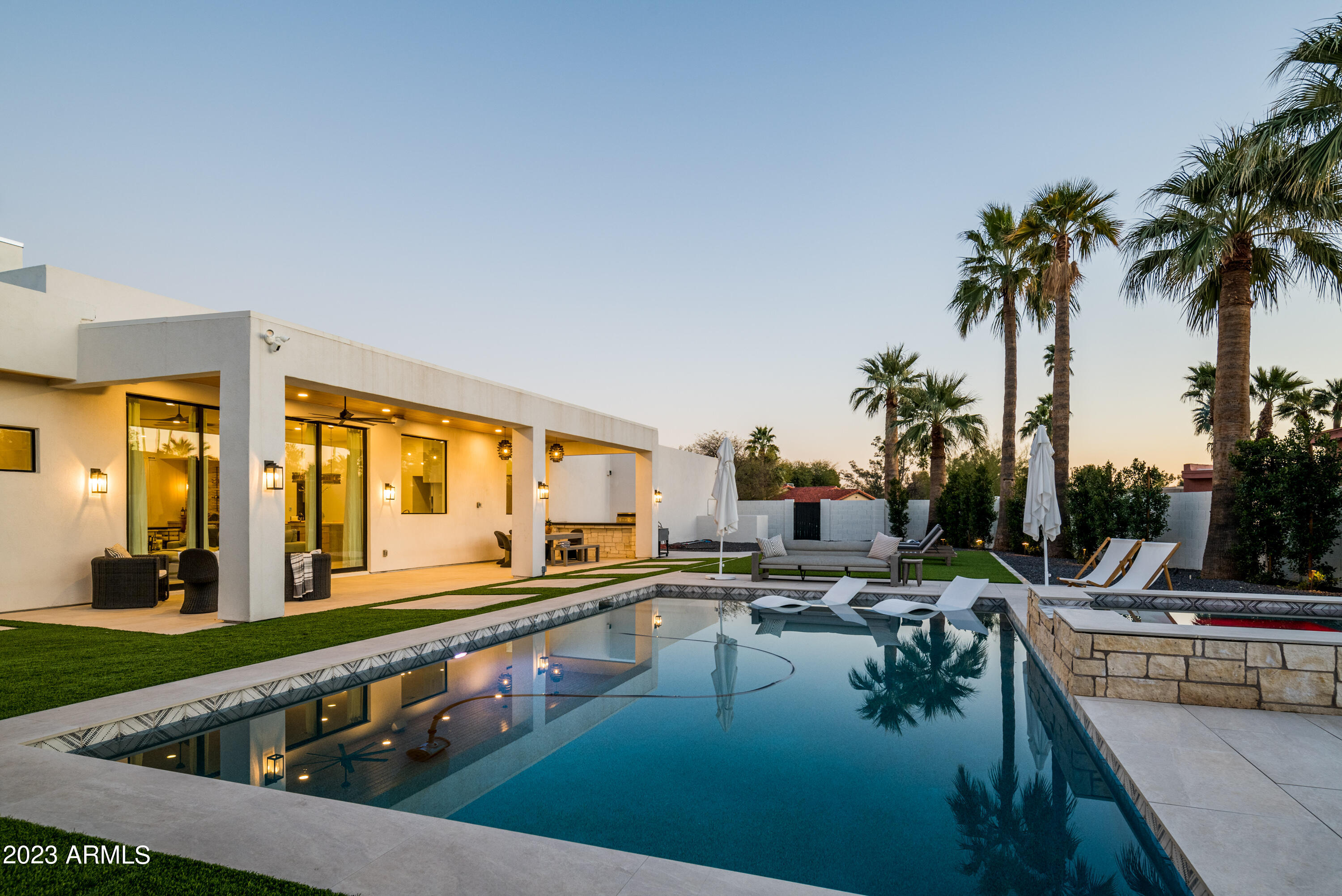 SUNDOWN GARDENS UNIT 2 - Residential