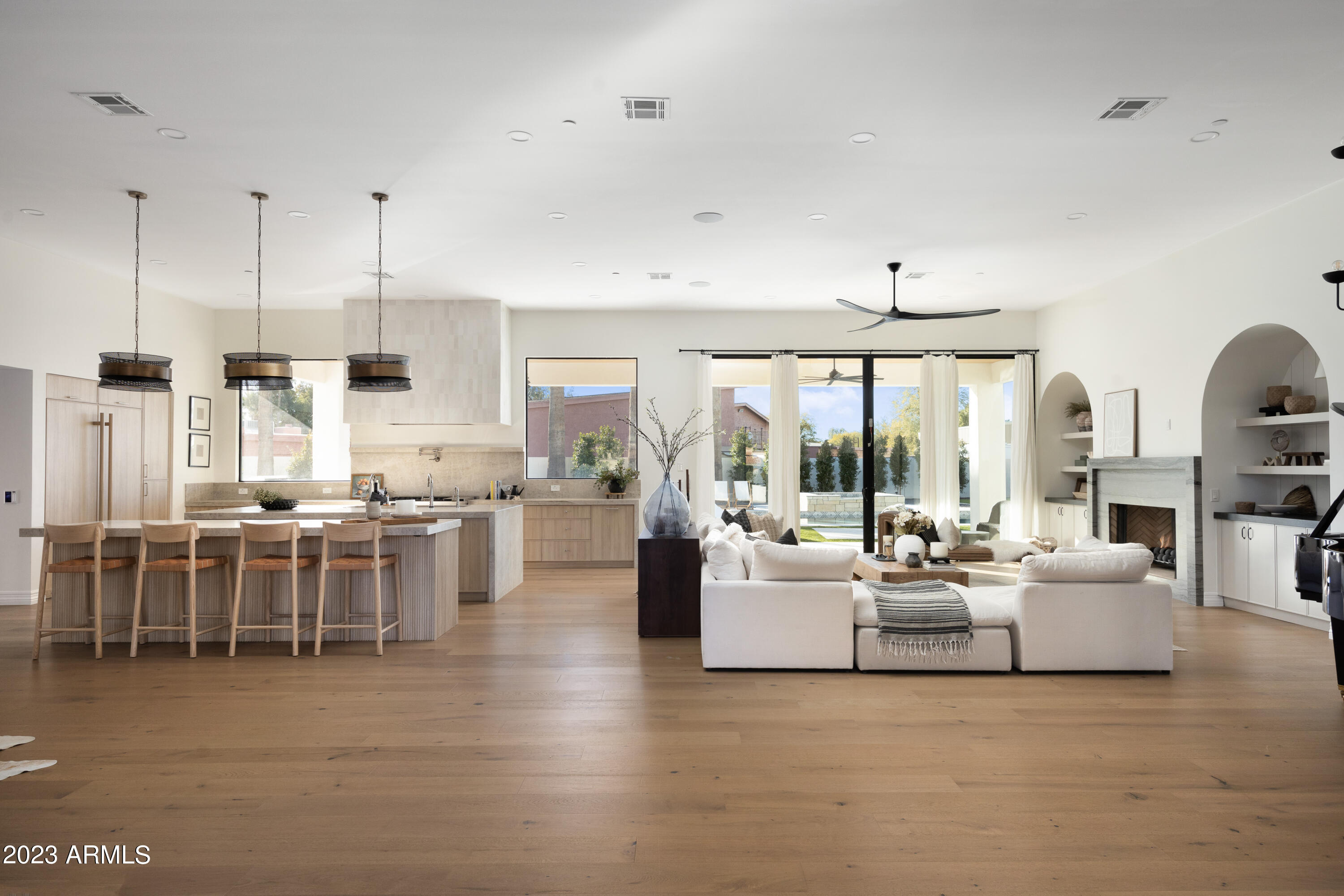 SUNDOWN GARDENS UNIT 2 - Residential
