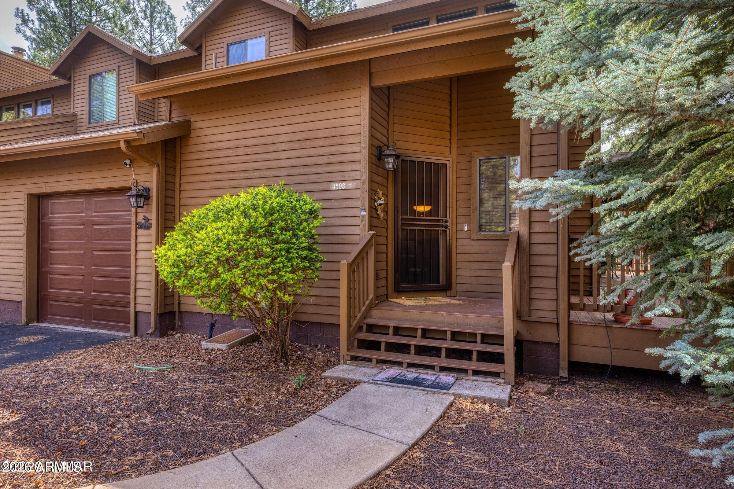 STONE PINES ESTATES - Residential