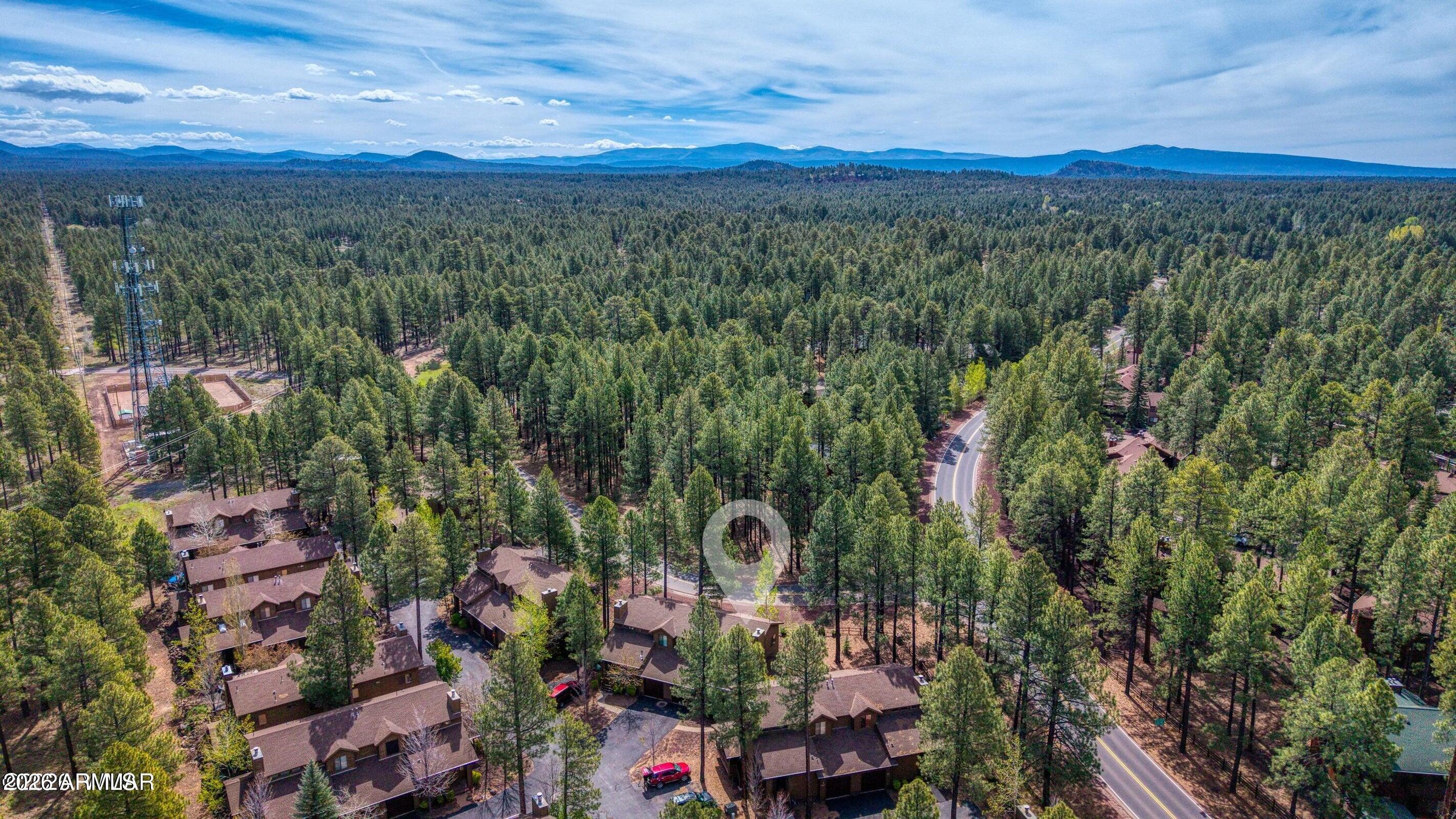 STONE PINES ESTATES - Residential