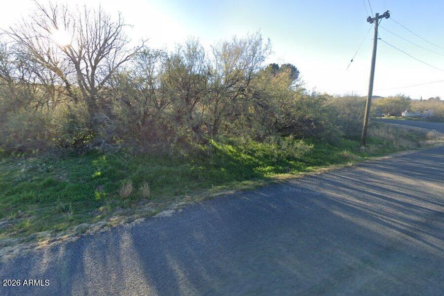 Great residential lot in Cordes Lakes with paved road frontage on S Redondo Cir. R1-10 zoning allows for site-built, manufactured, or mobile homes, offering flexible potential for future development, placement, or investment. Convenient access to I-17 for commuting to Phoenix, Prescott, or Flagstaff. No SPDS available. Seller owns additional nearby lots.