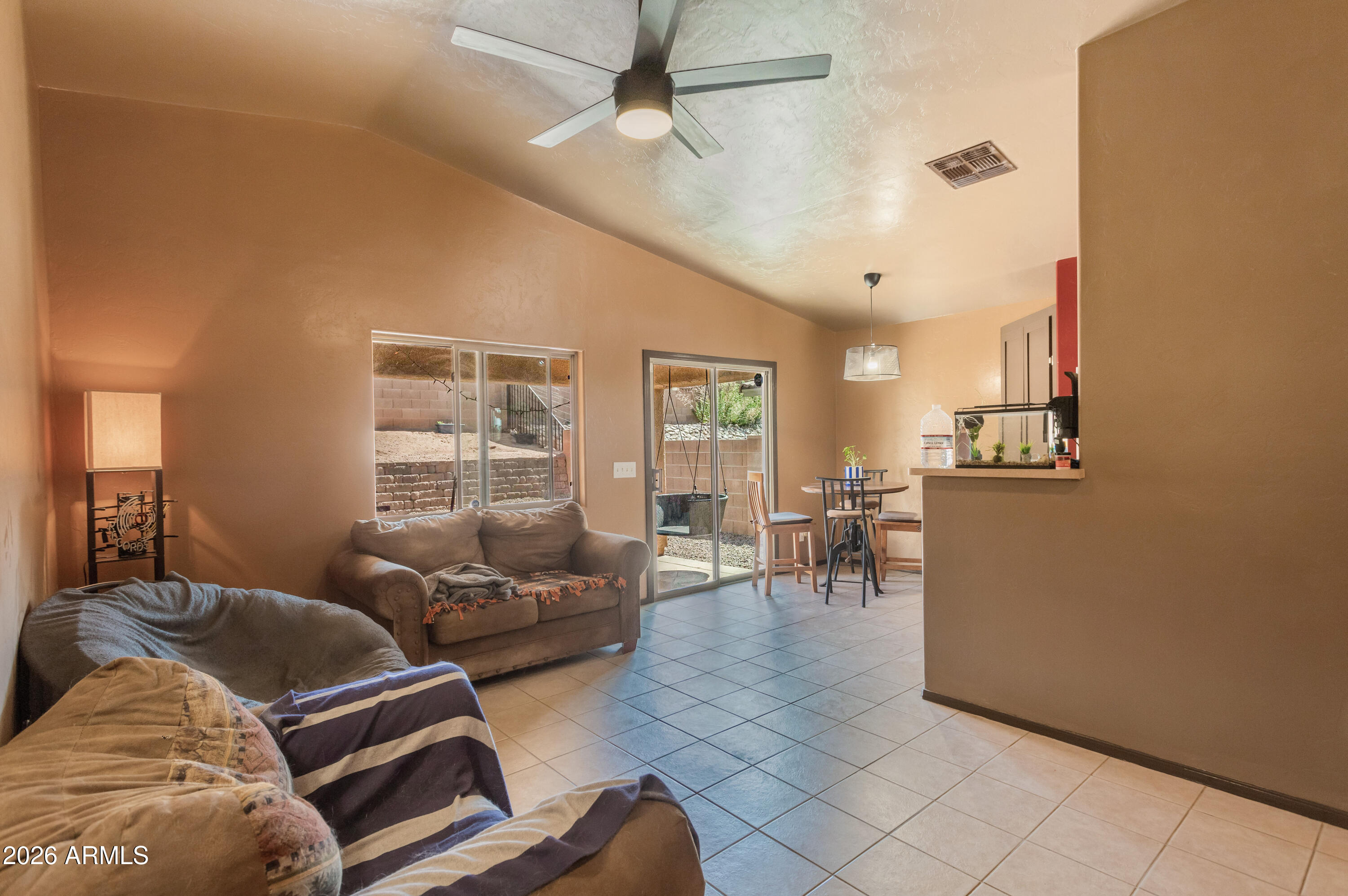 COPPER POINTE - Residential