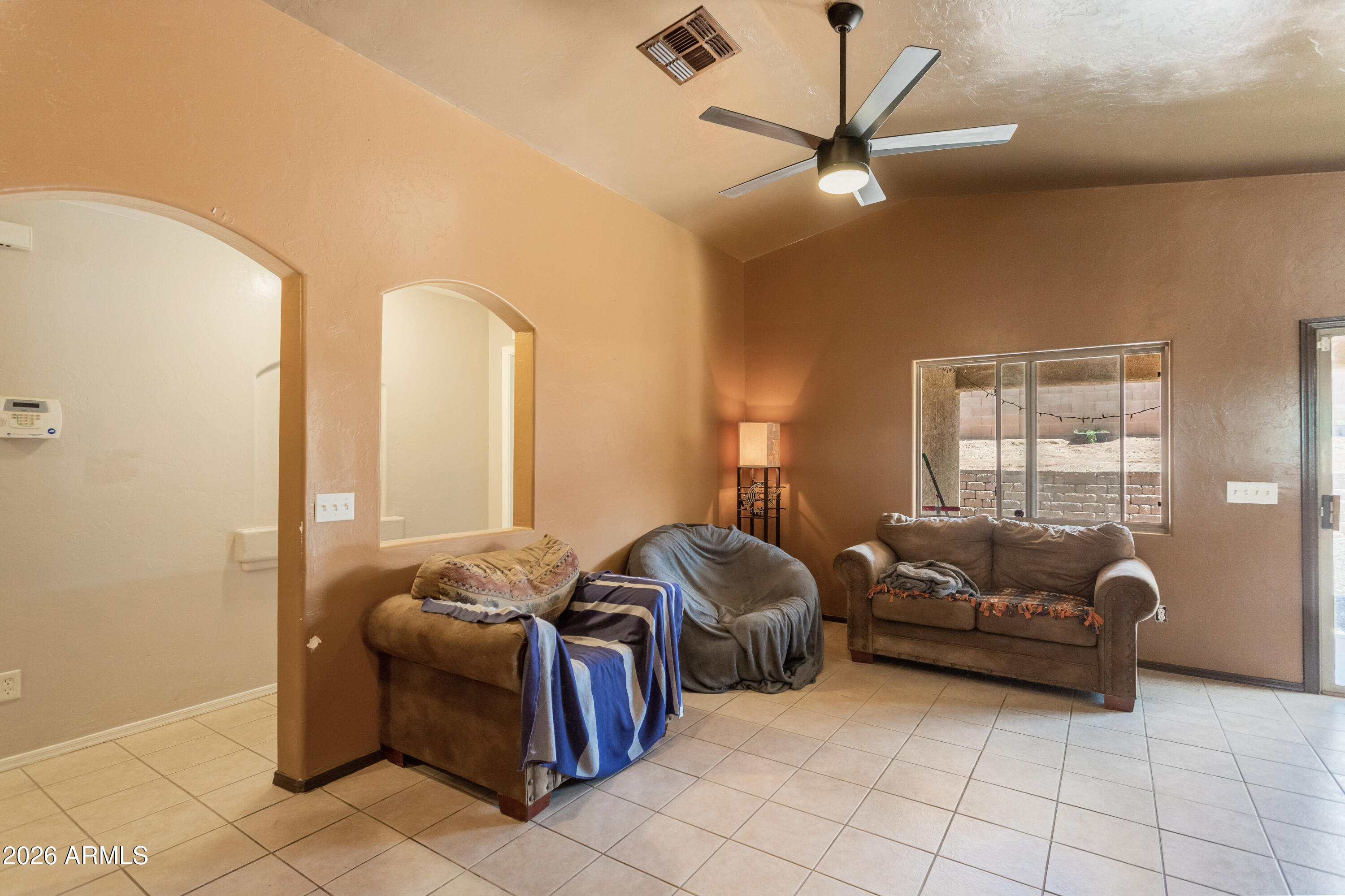 COPPER POINTE - Residential