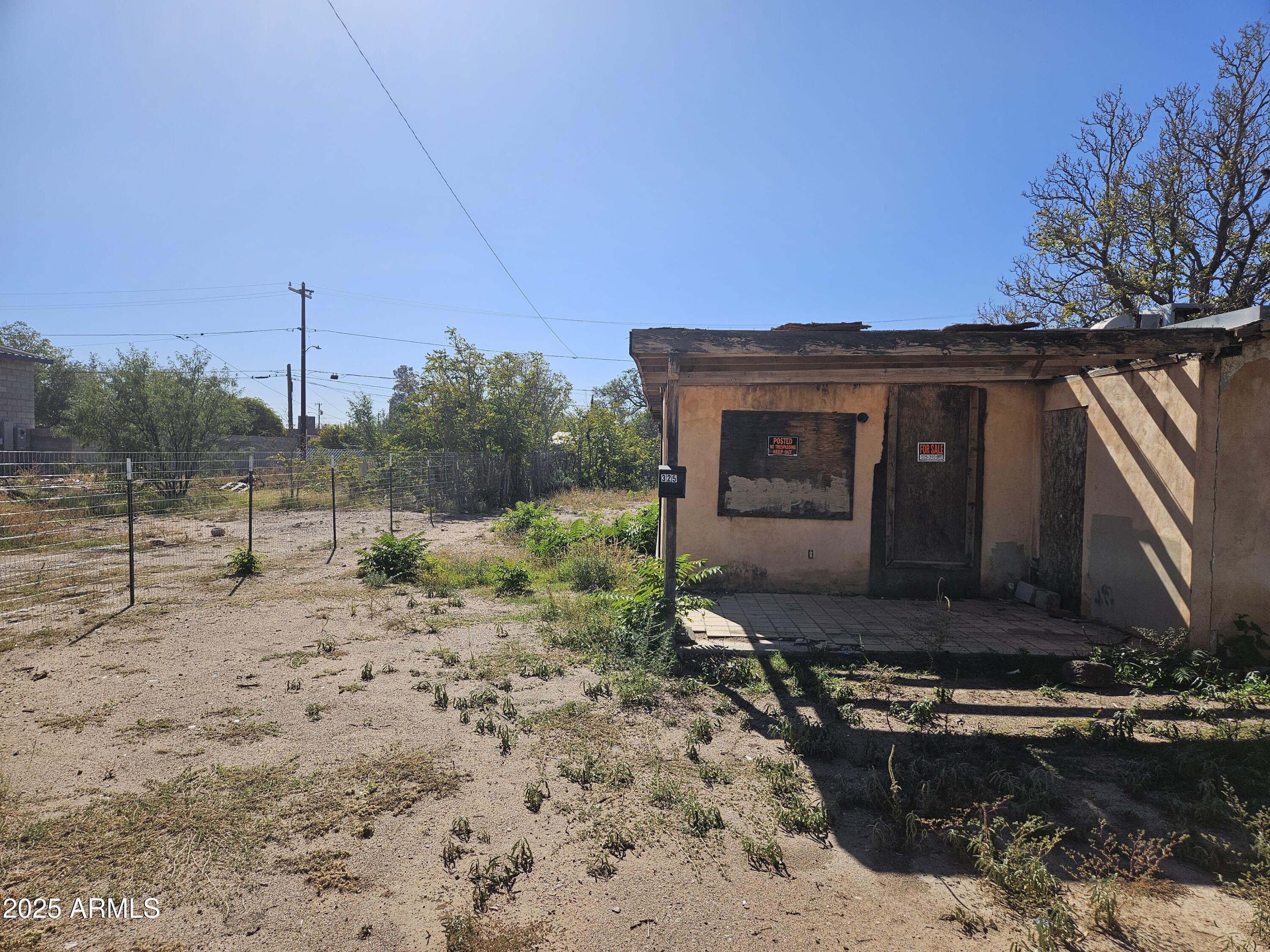 Douglas - Residential