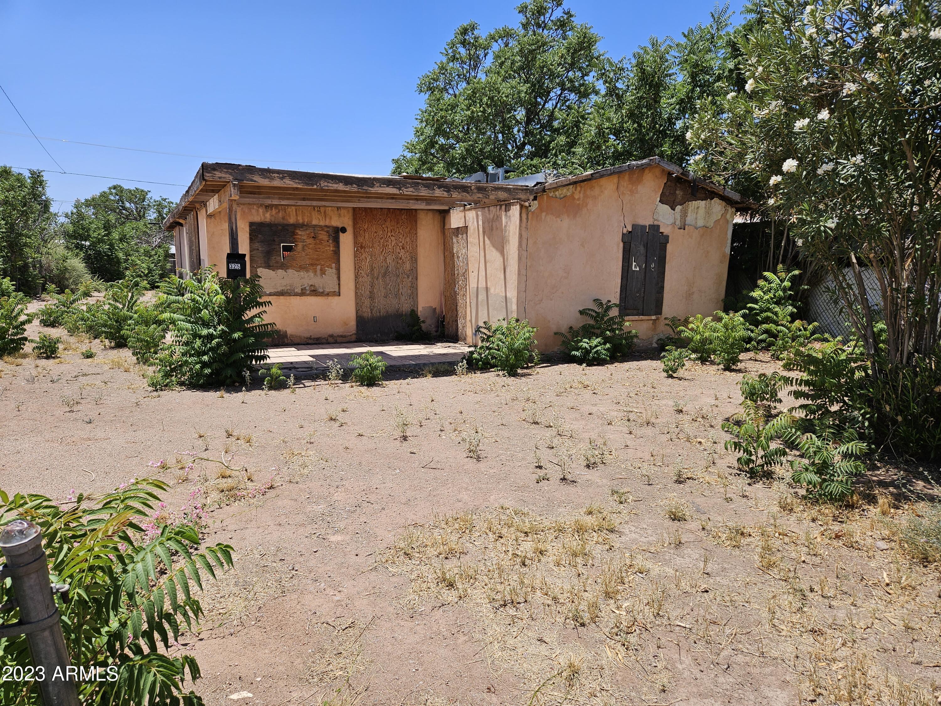 Douglas - Residential