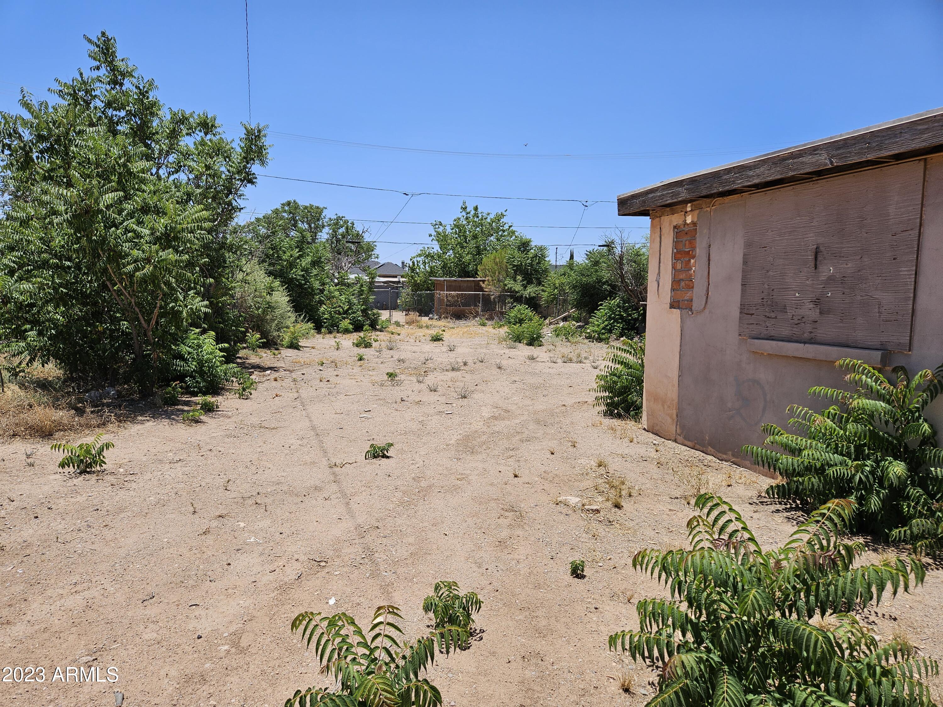 Douglas - Residential
