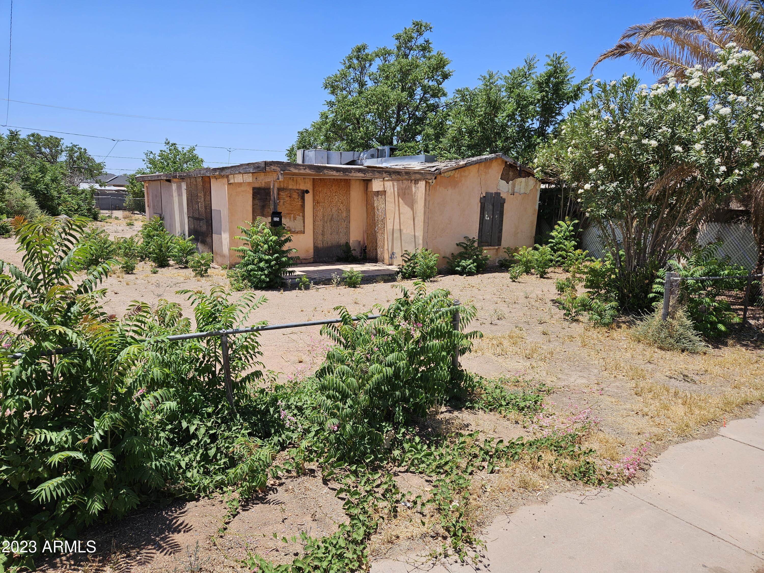 Douglas - Residential