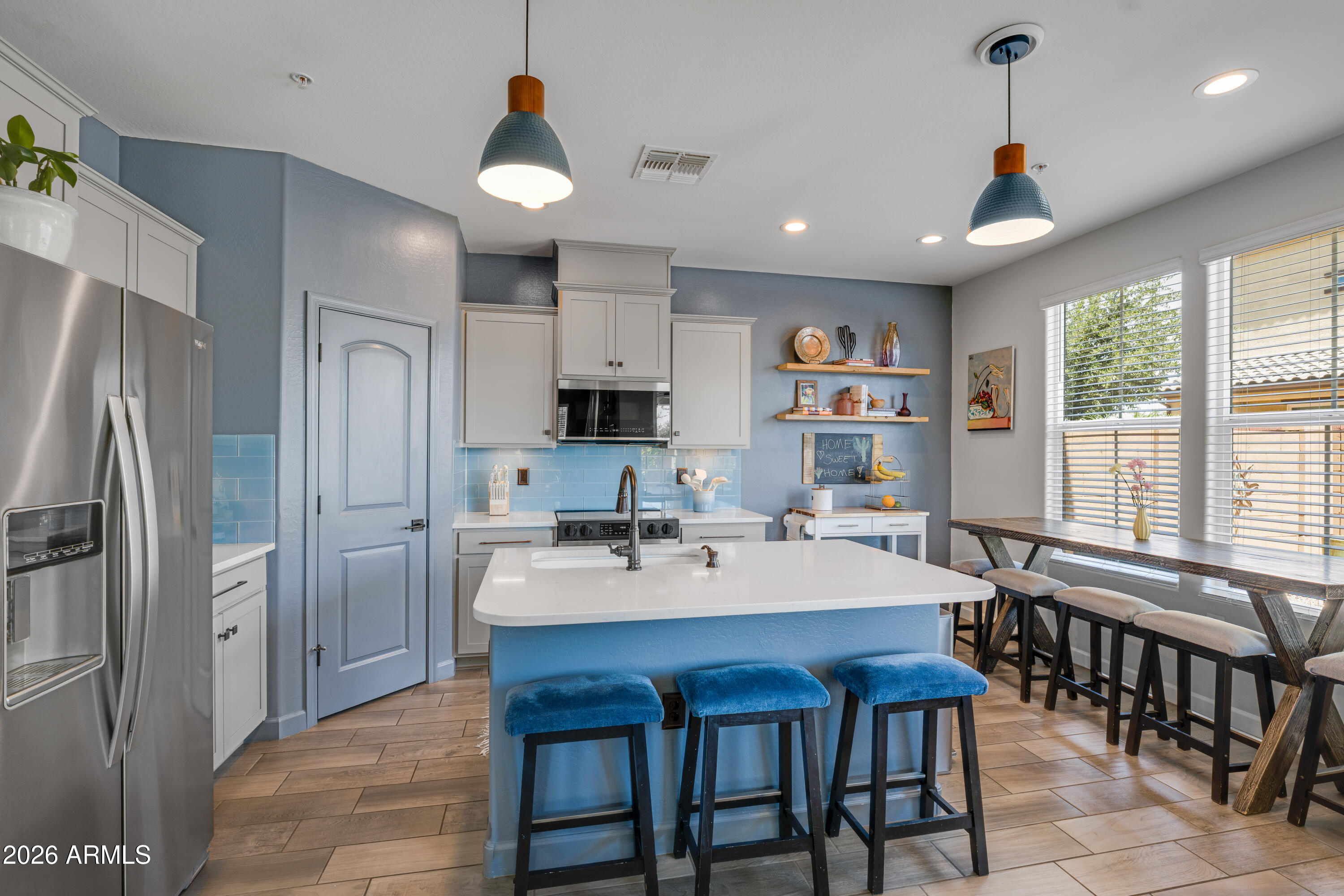 TRE VICINO CONDOMINIUM - Residential