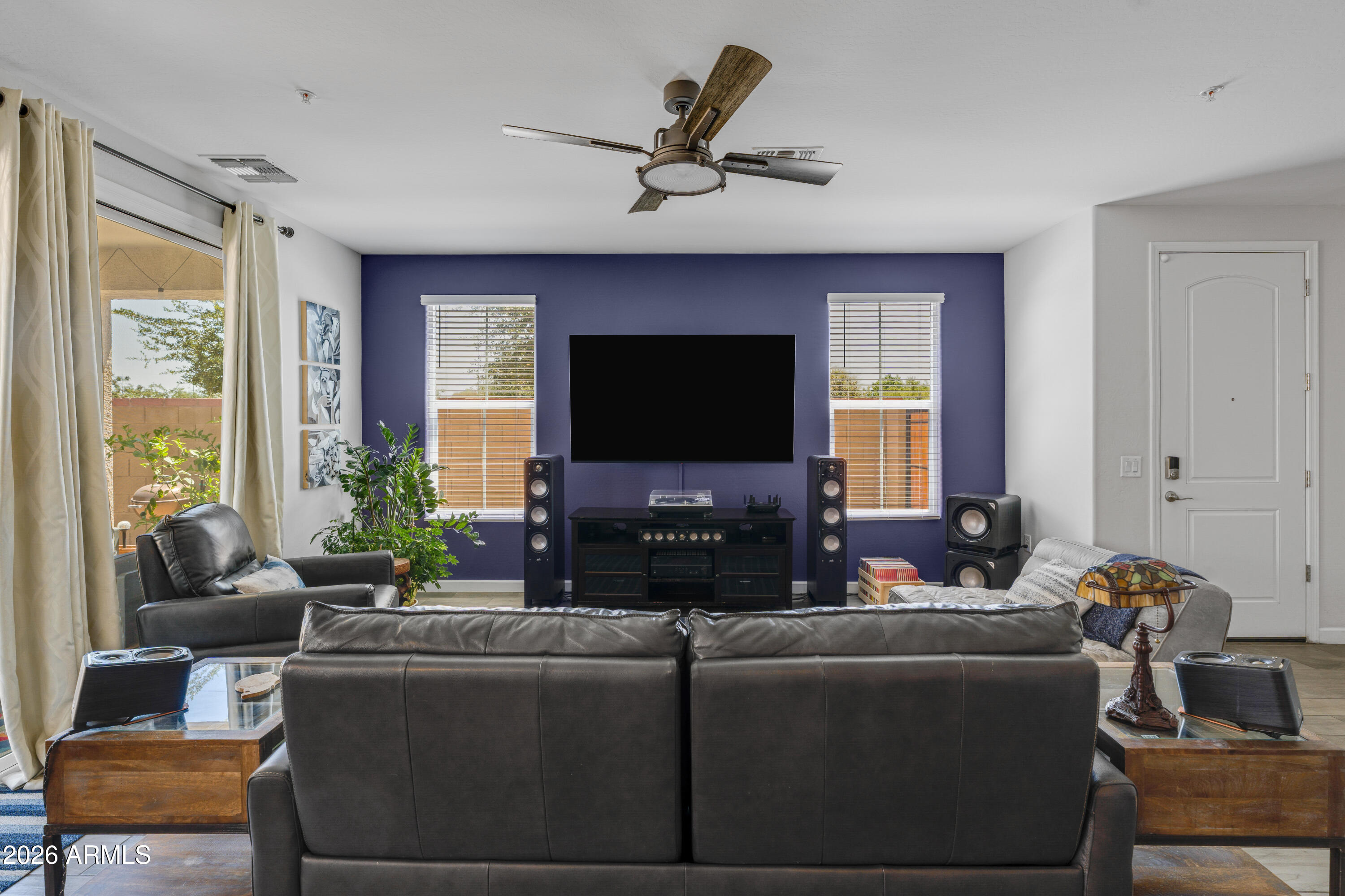 TRE VICINO CONDOMINIUM - Residential