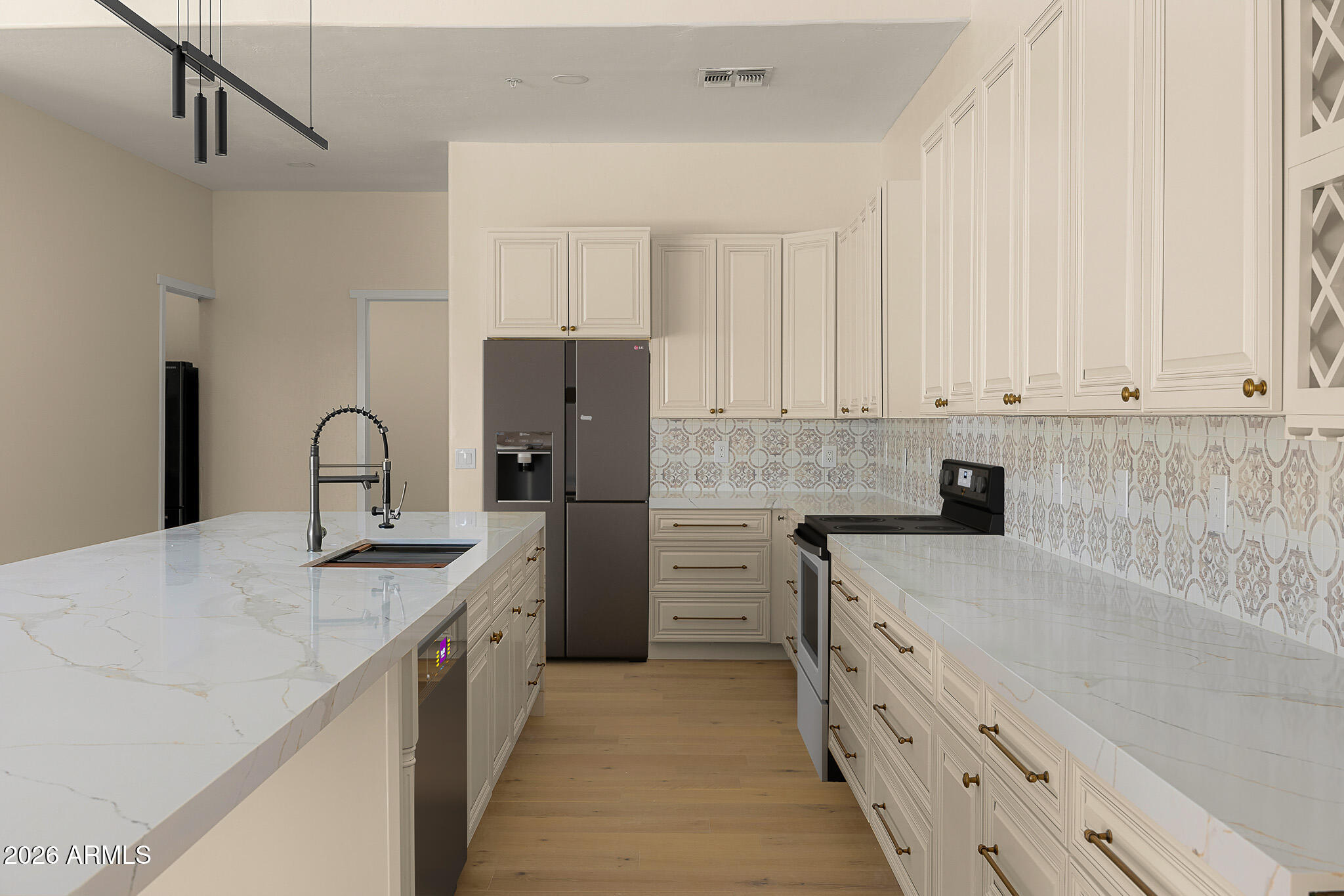 ARROYO VERDE - Residential