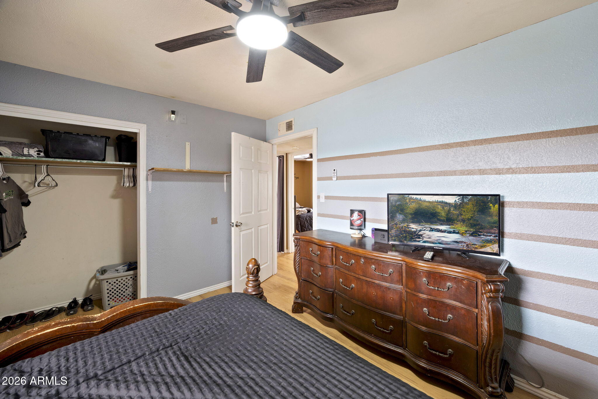 FOREST TOWNE - Residential