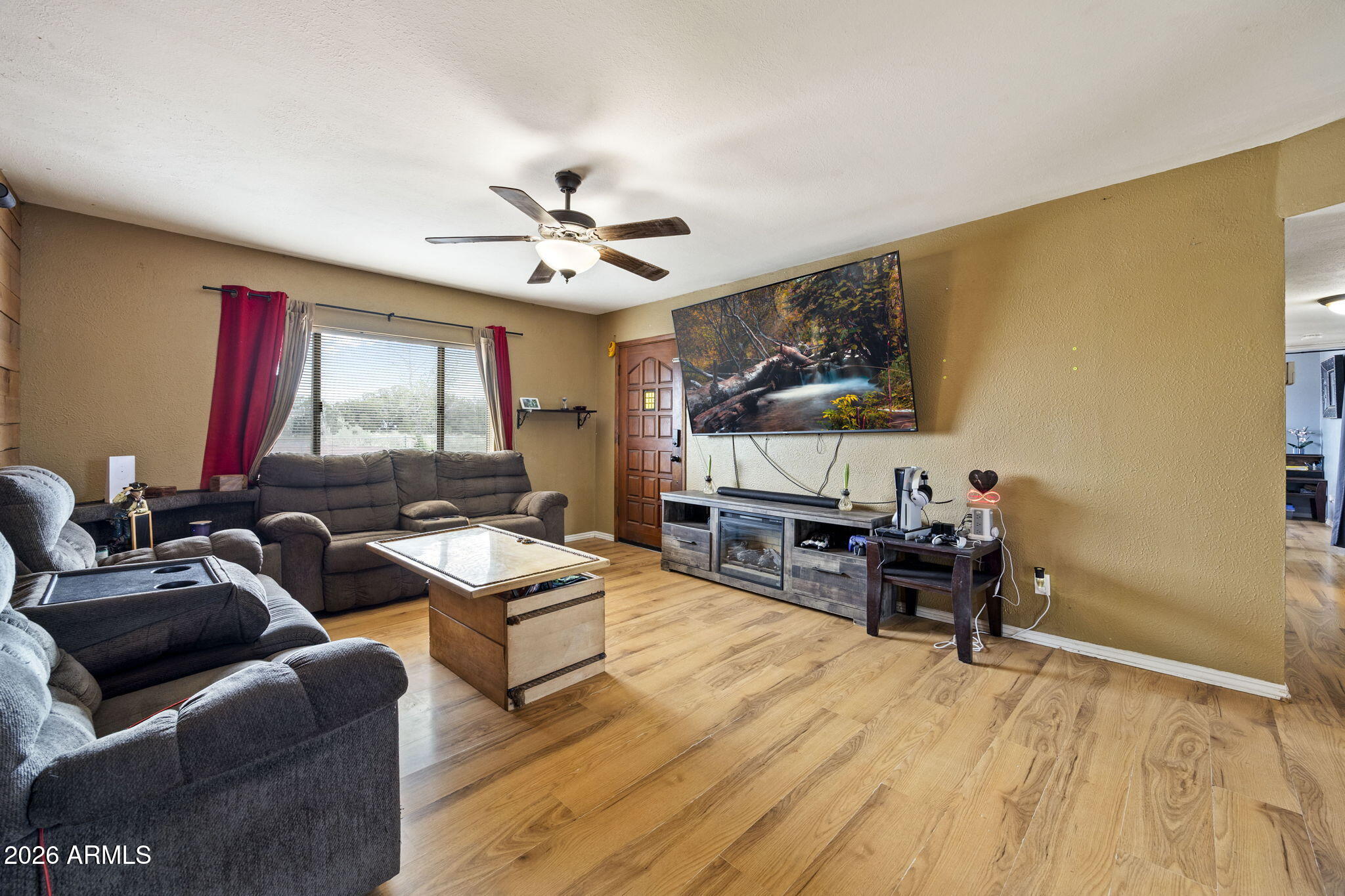FOREST TOWNE - Residential