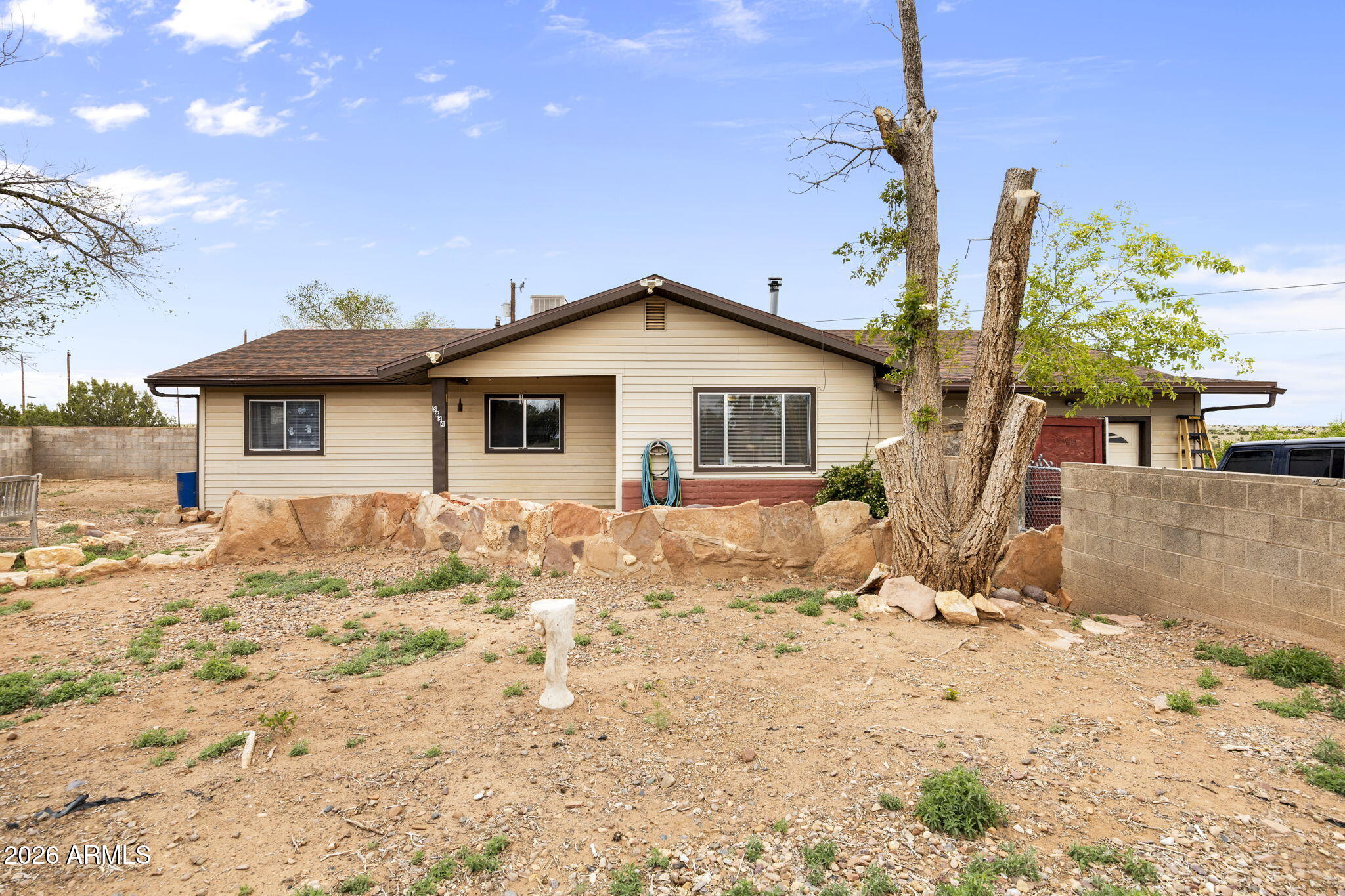 FOREST TOWNE - Residential