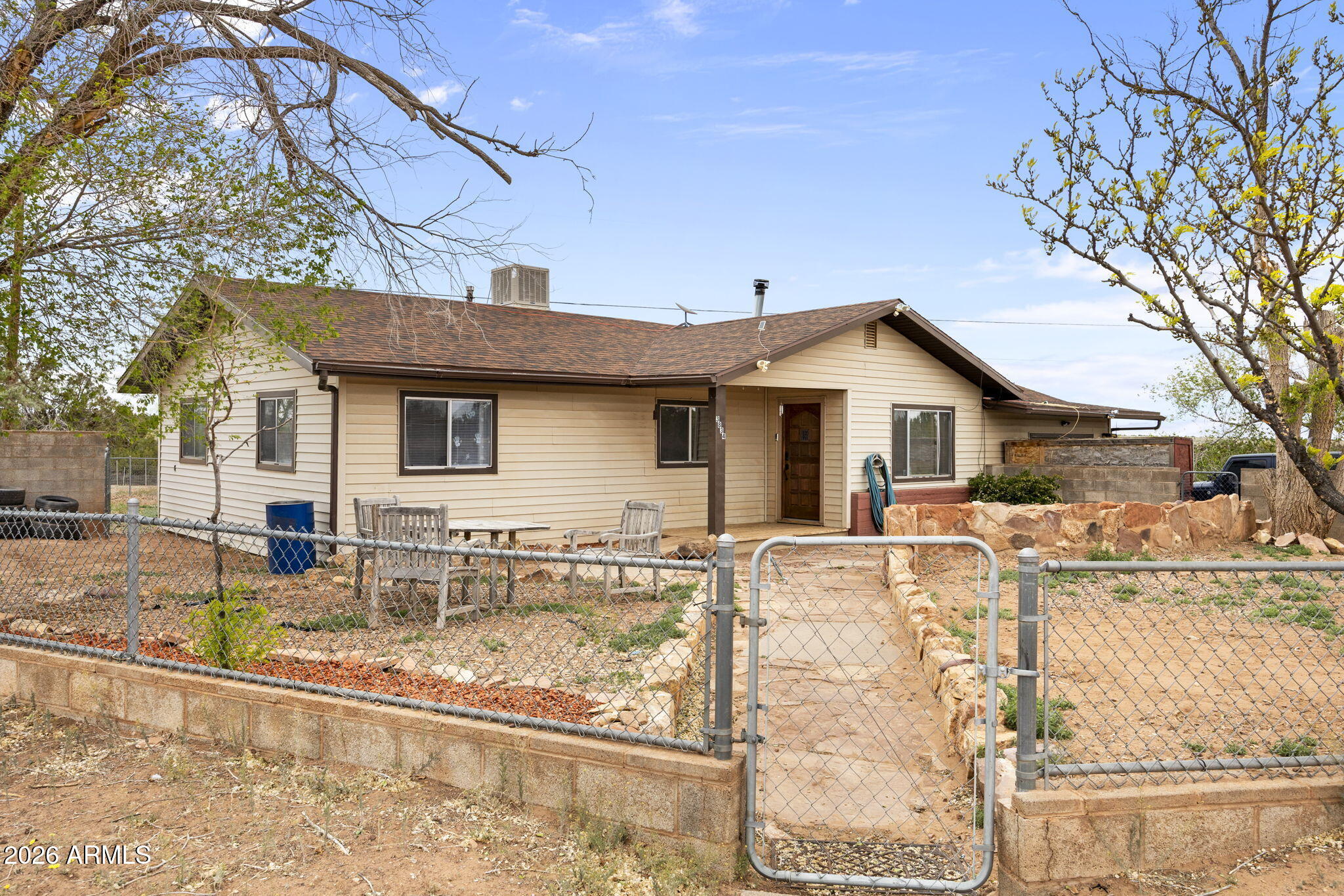FOREST TOWNE - Residential