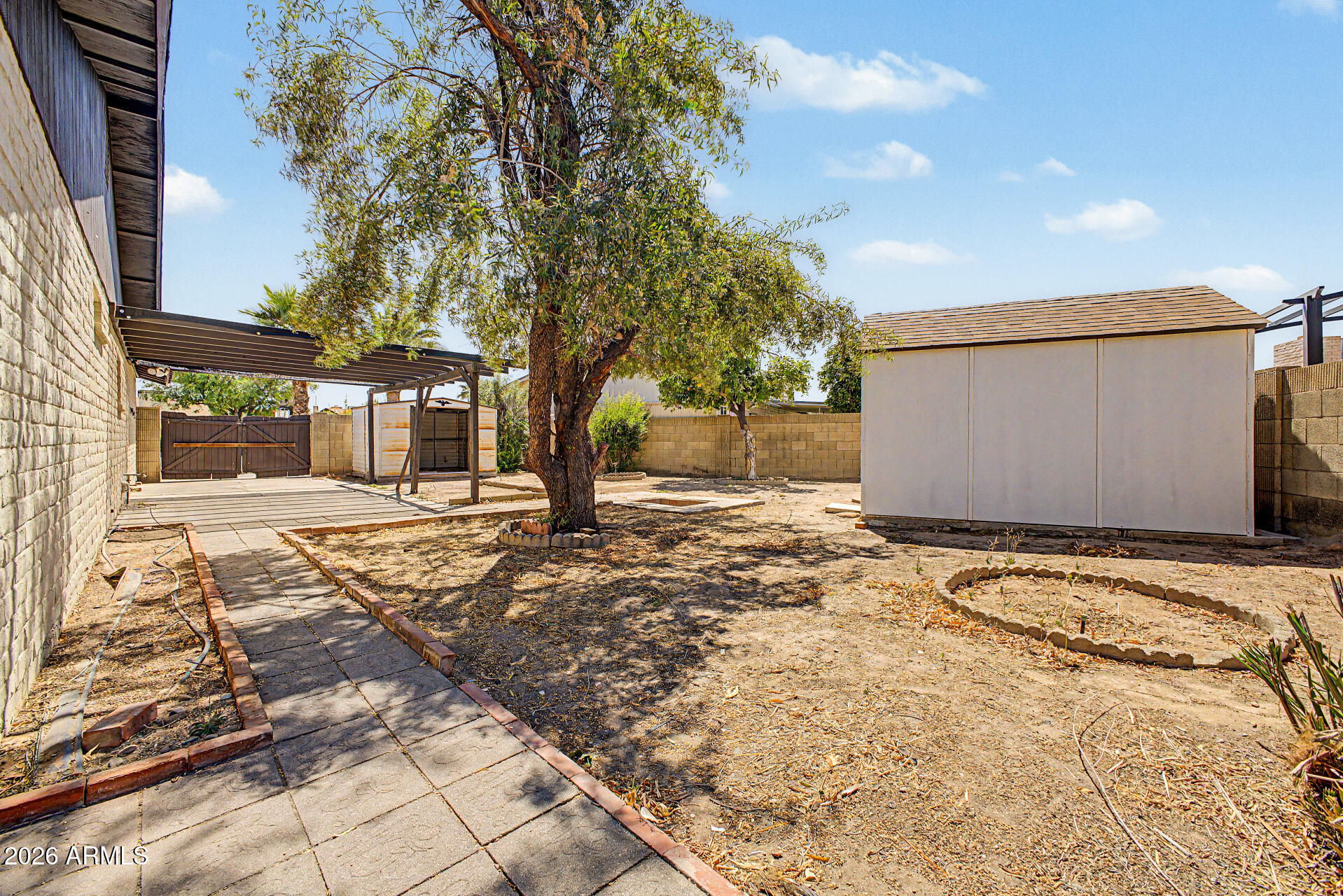 DEERVIEW UNIT 25 - Residential