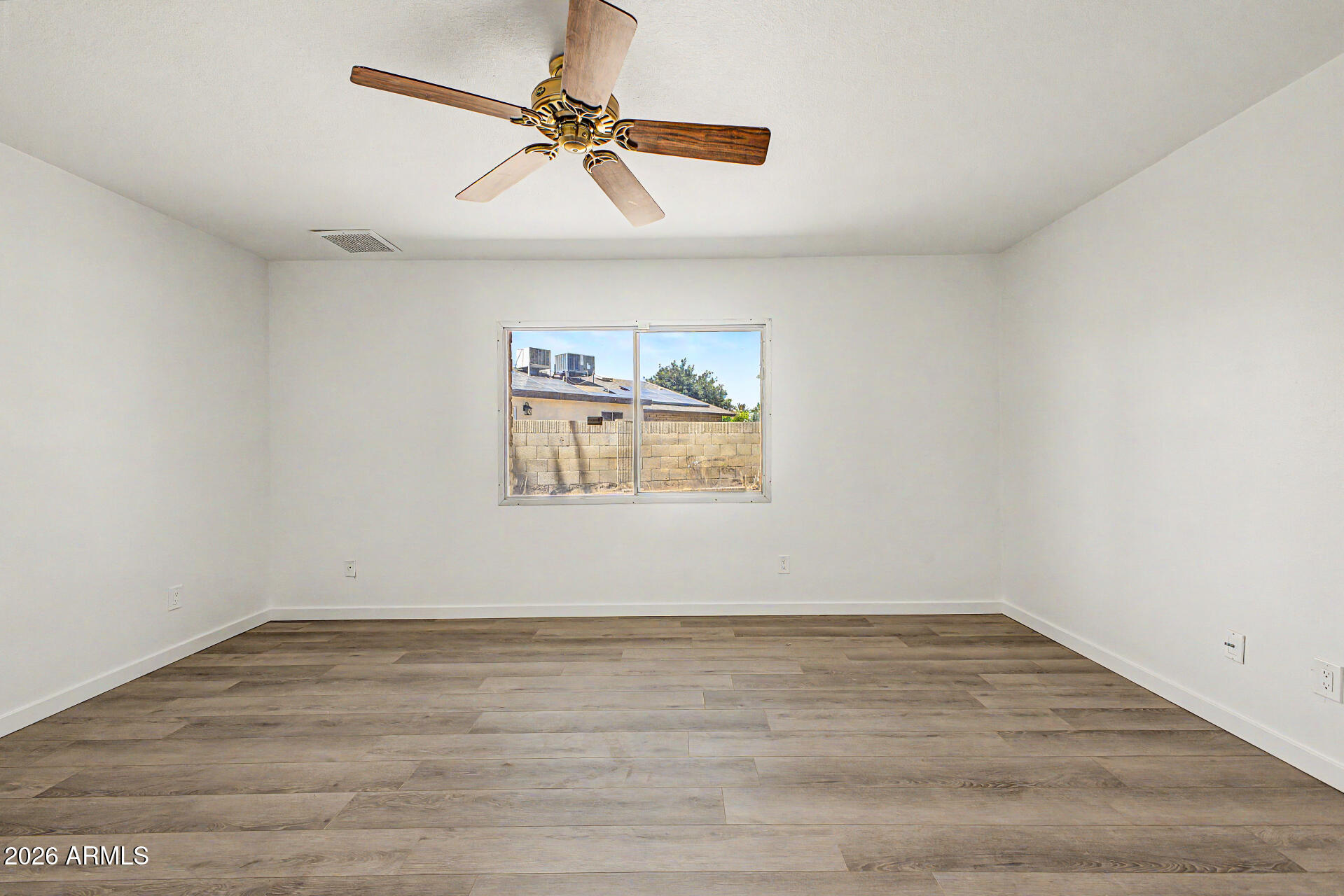 DEERVIEW UNIT 25 - Residential