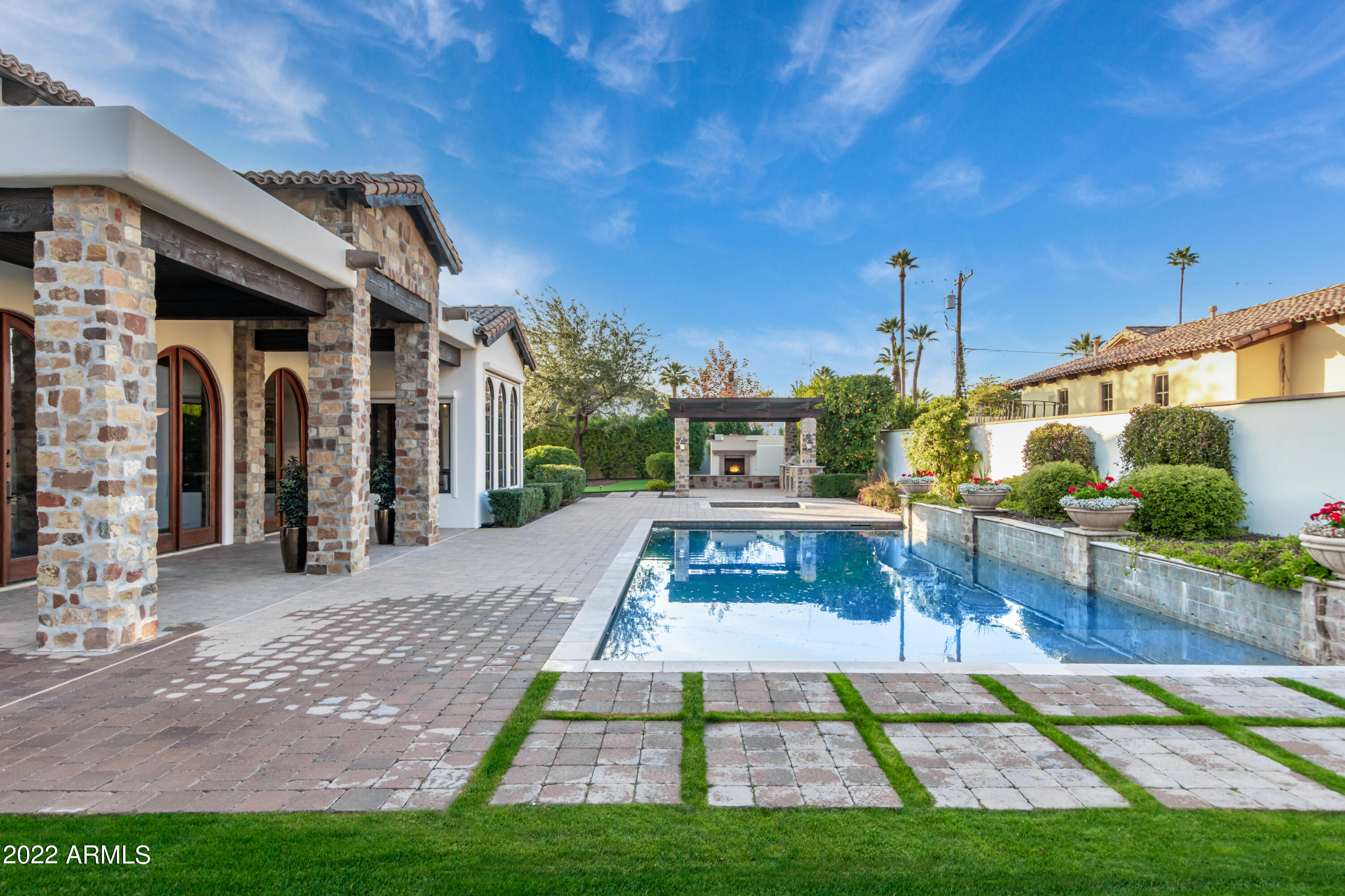 VINEYARDS AT ARCADIA - Residential