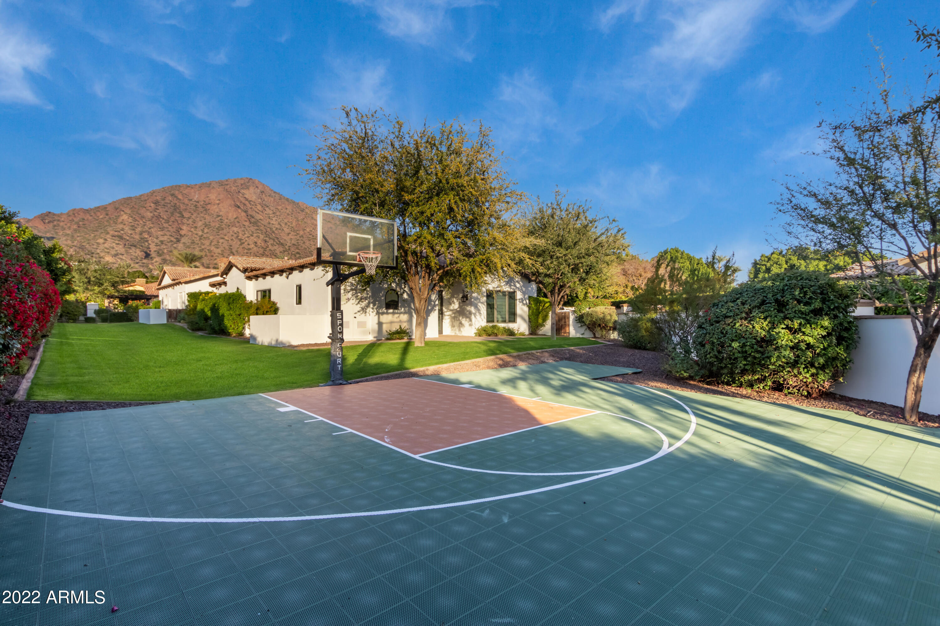 VINEYARDS AT ARCADIA - Residential