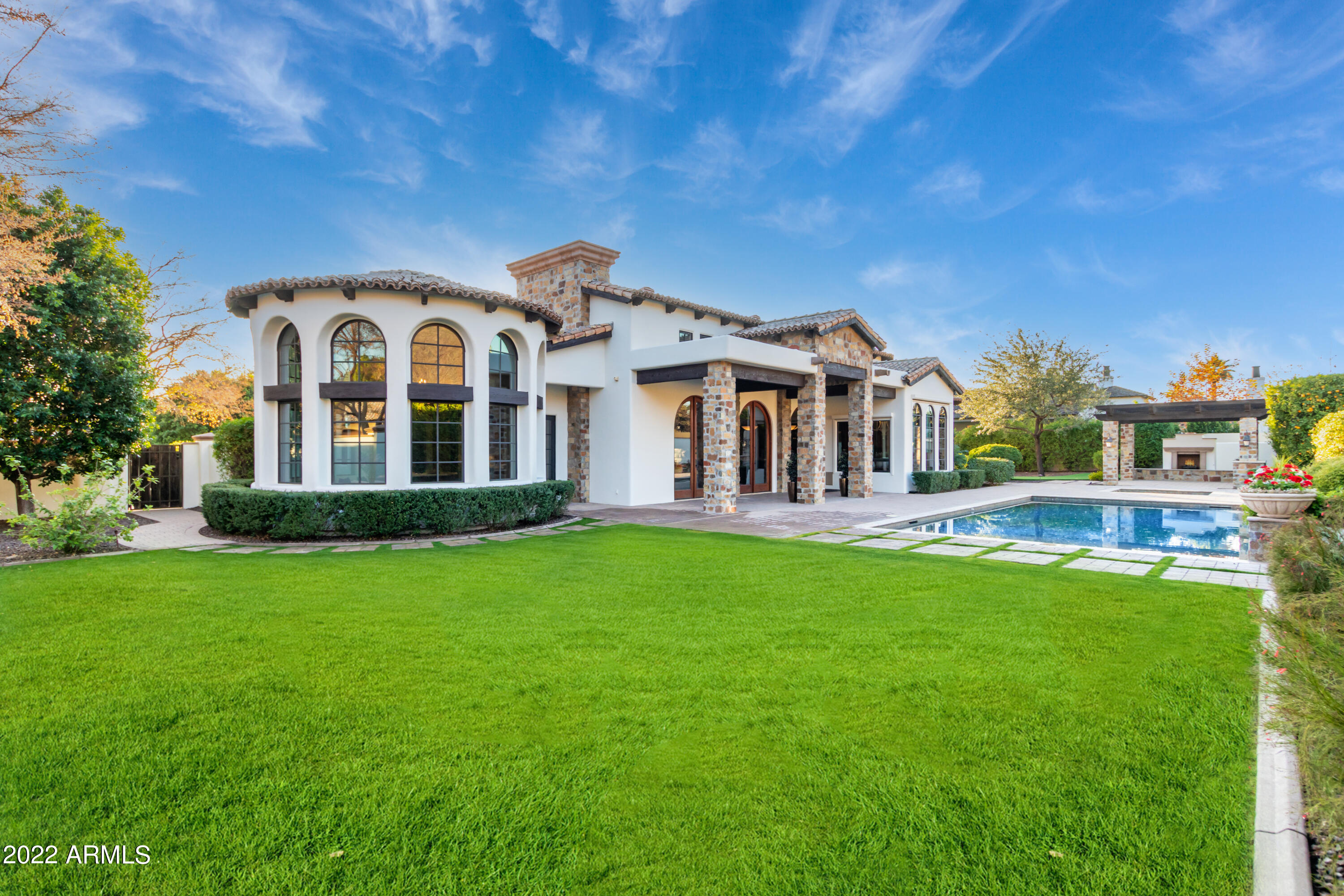 VINEYARDS AT ARCADIA - Residential