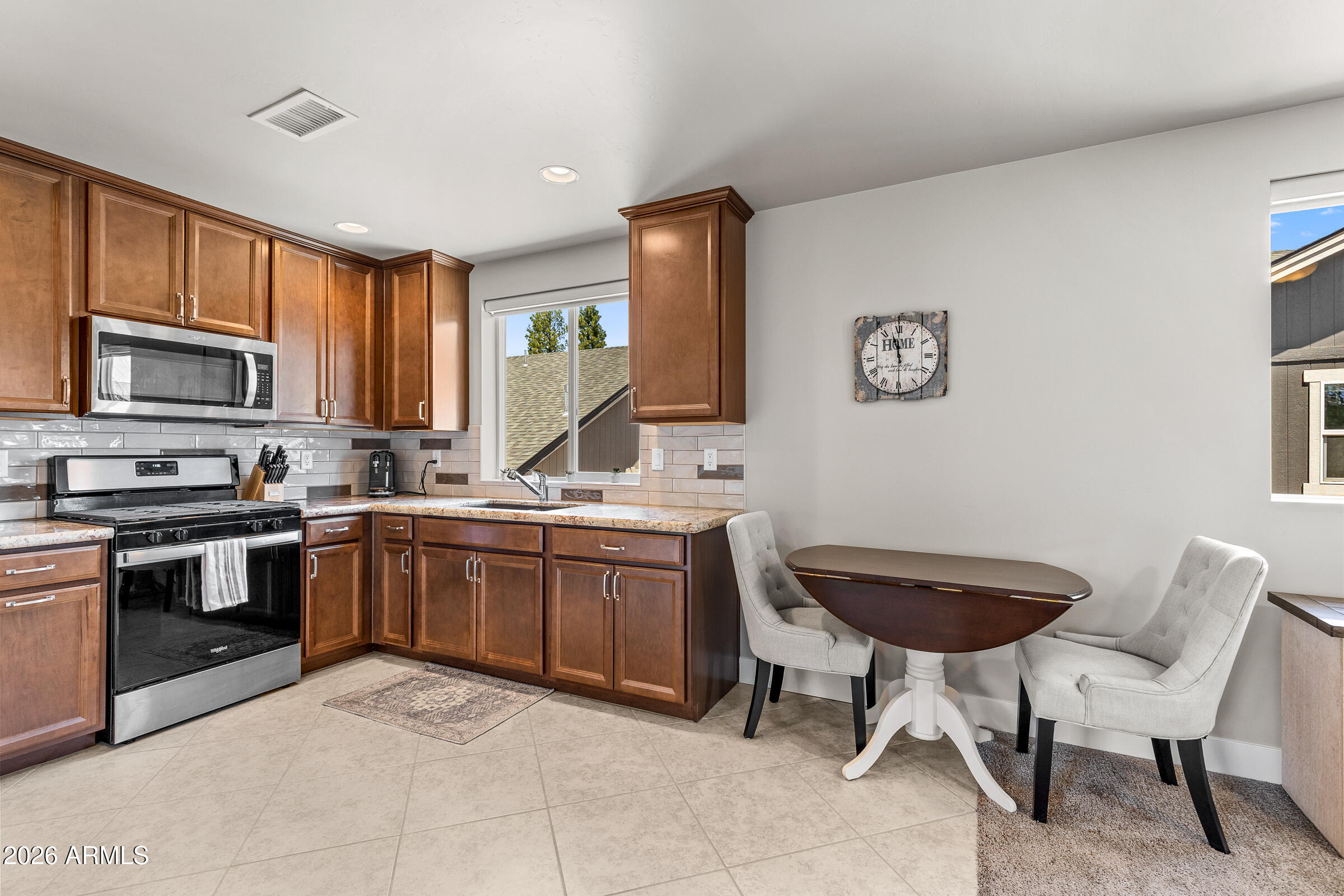 CRESTVIEW - Residential