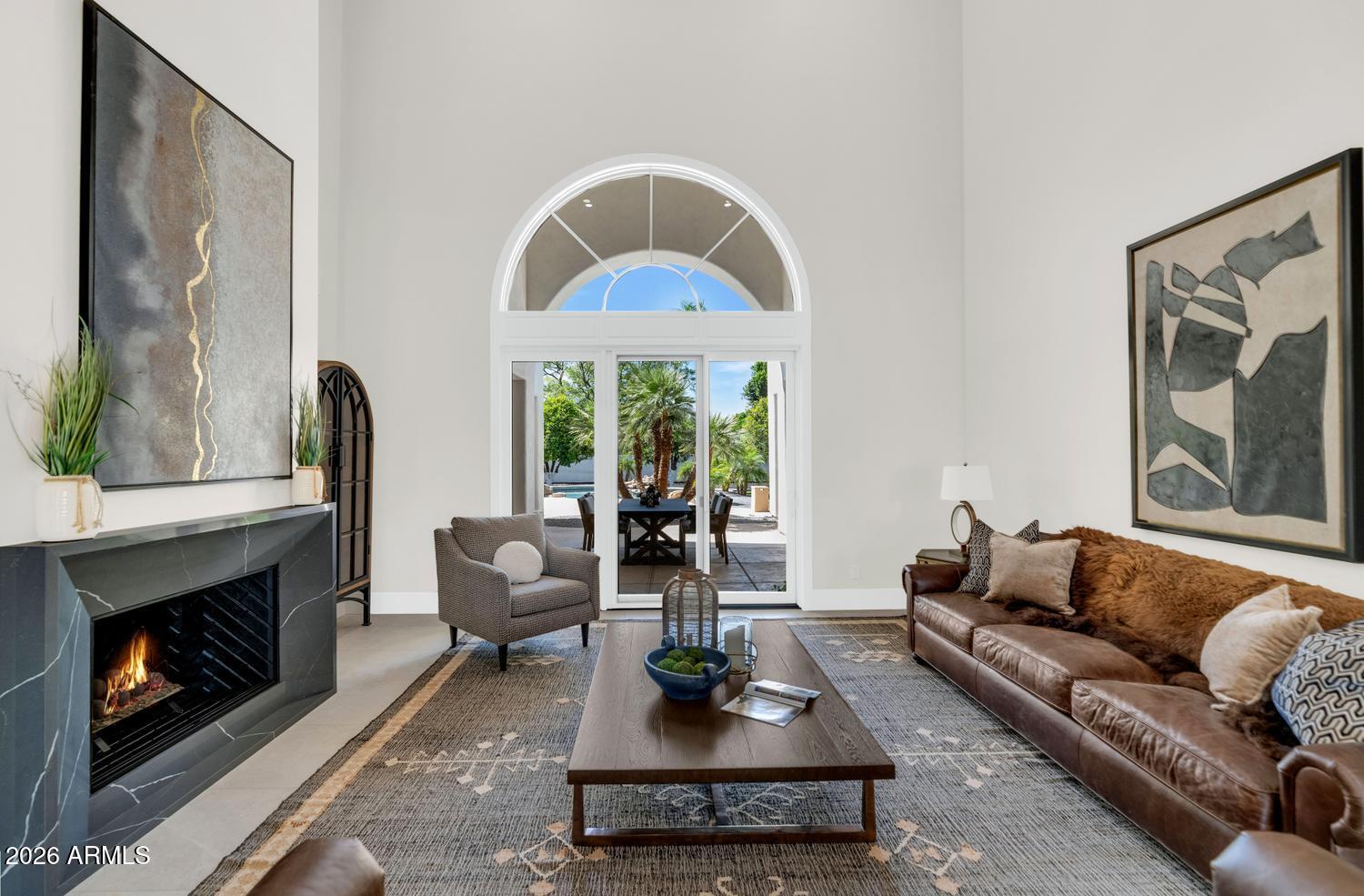 CITRUS MANOR - Residential