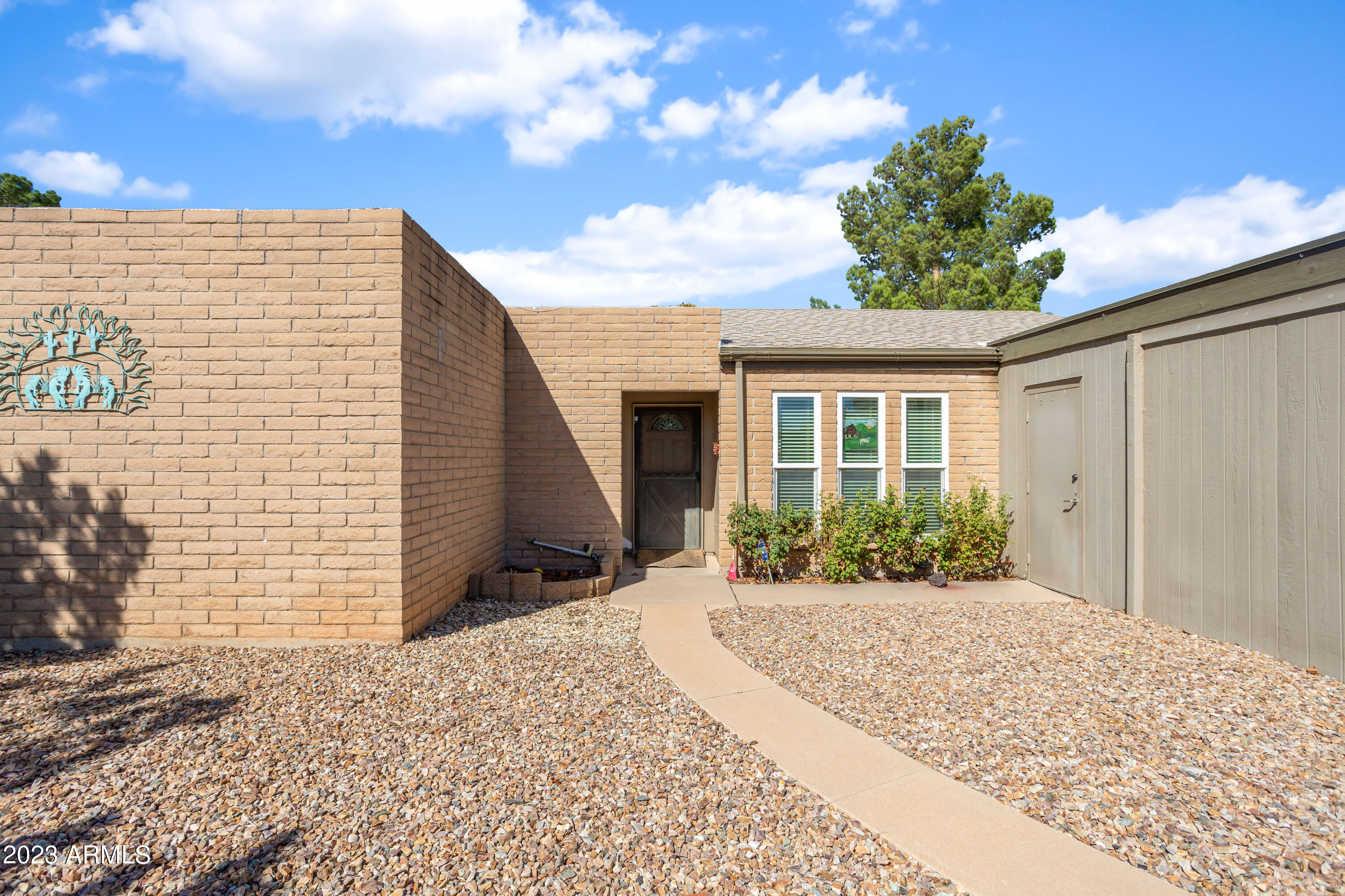 THE MEADOWS - Residential