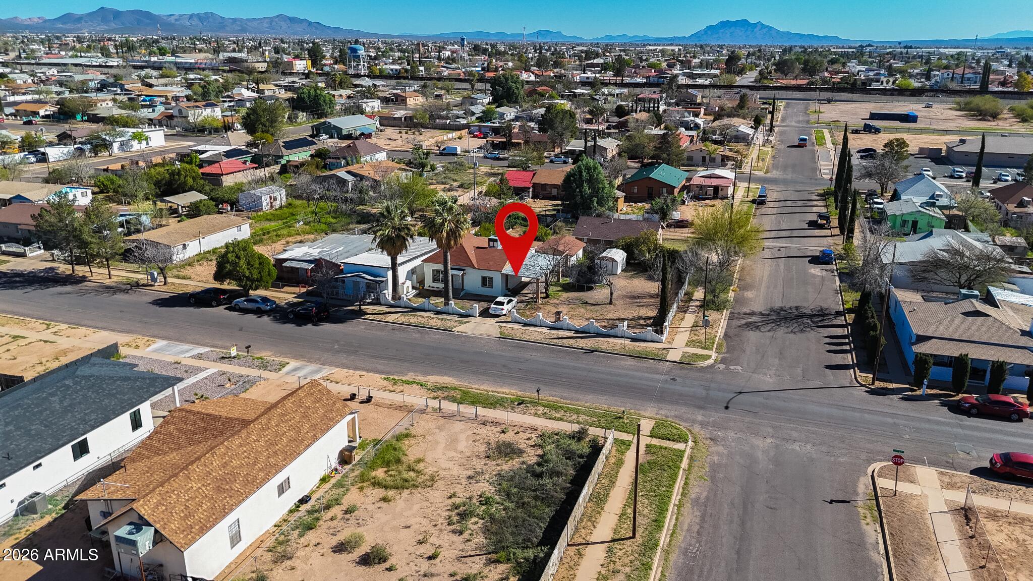 DOUGLAS - Residential