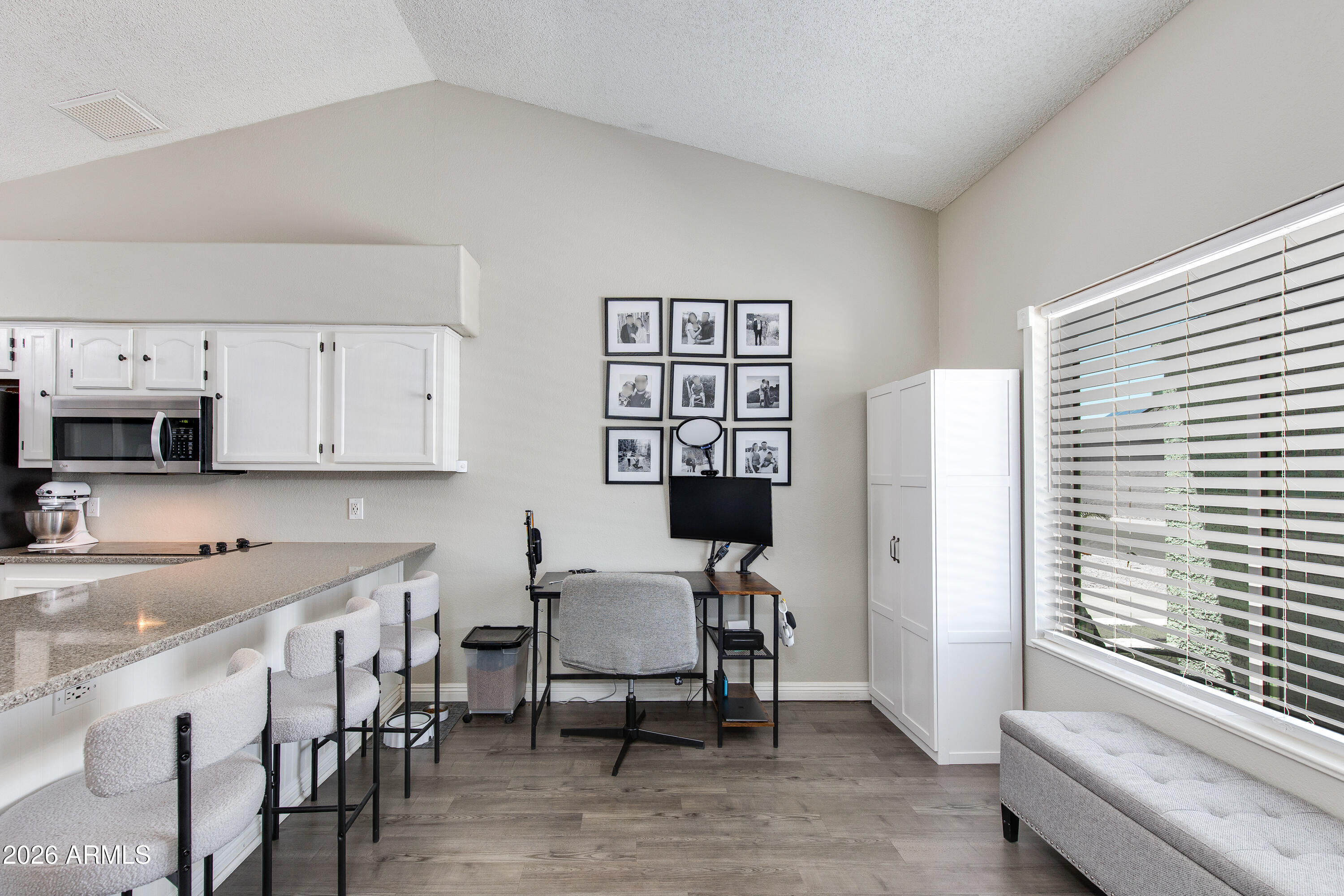 DESERT BELL ESTATES 4 - Residential